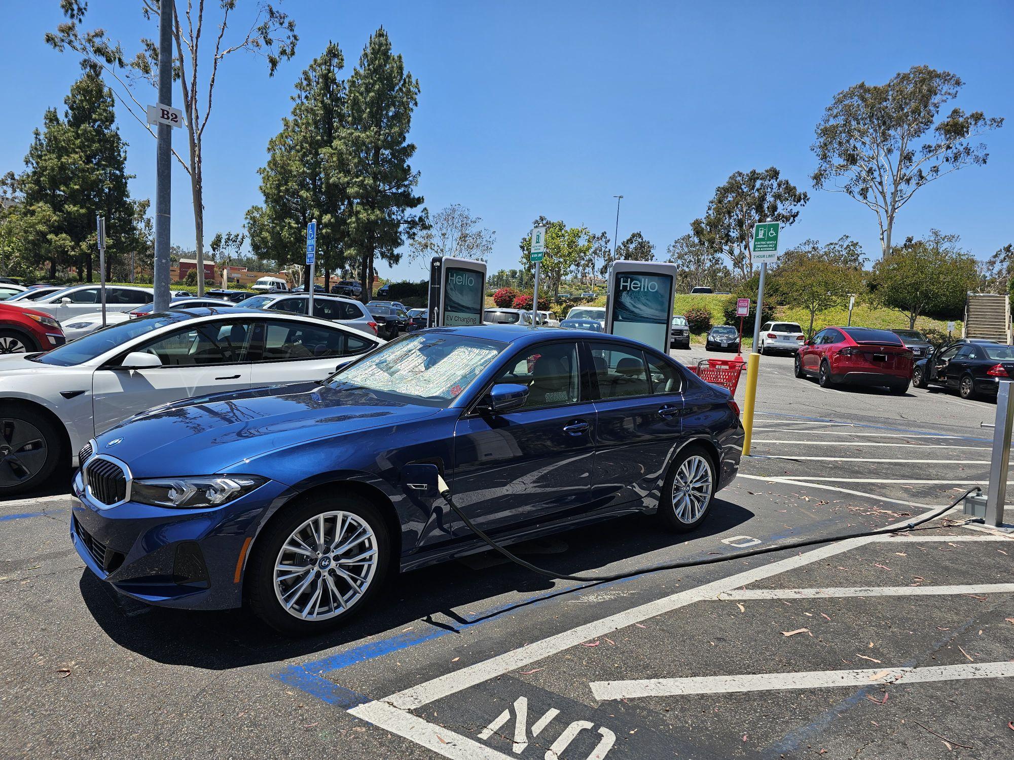 Westfield North County Macy's Escondido, CA EV Station