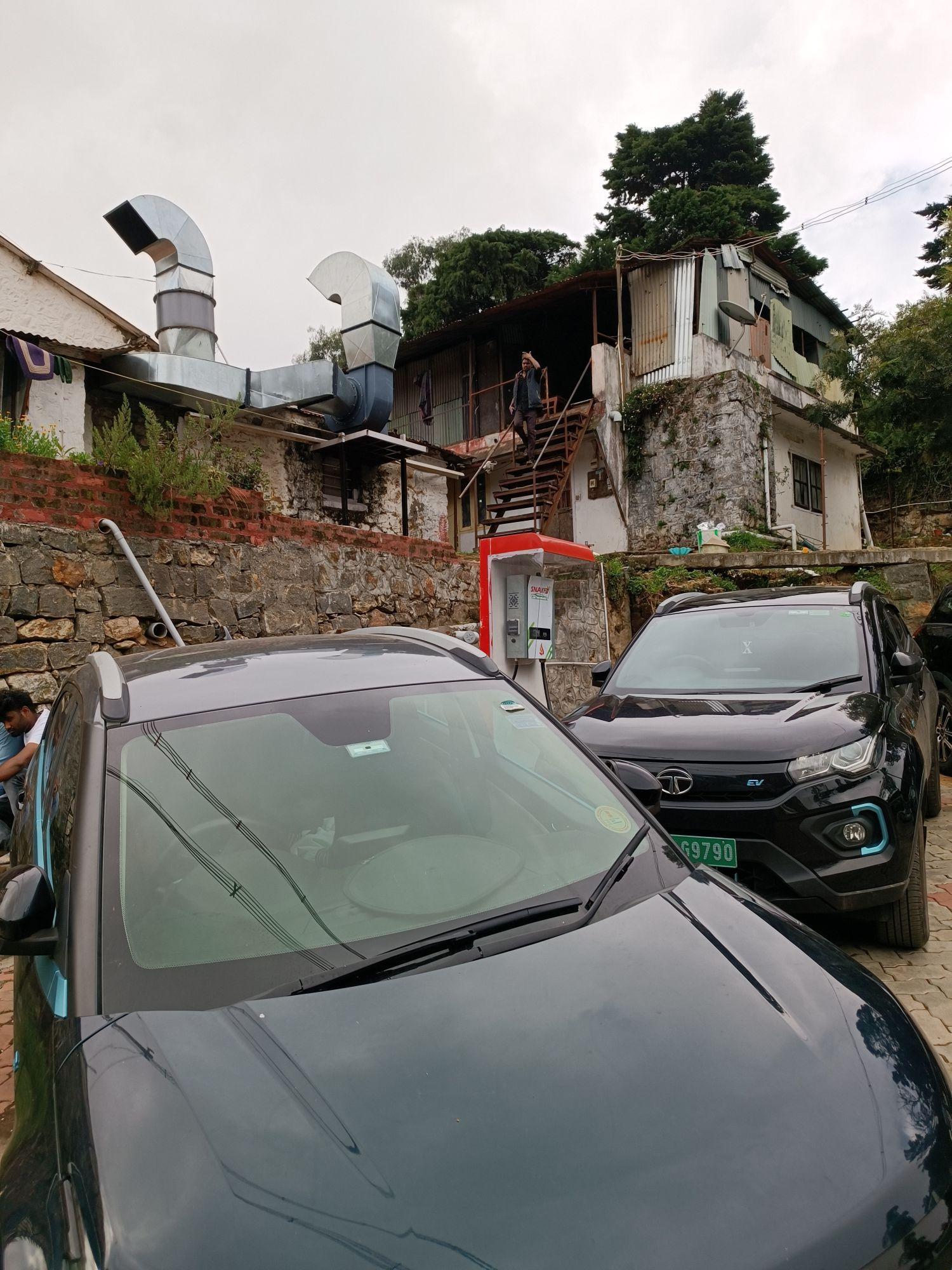 Truly Herbivore Parking Snak4EV (30 kW) Kodaikanal, TN EV Station