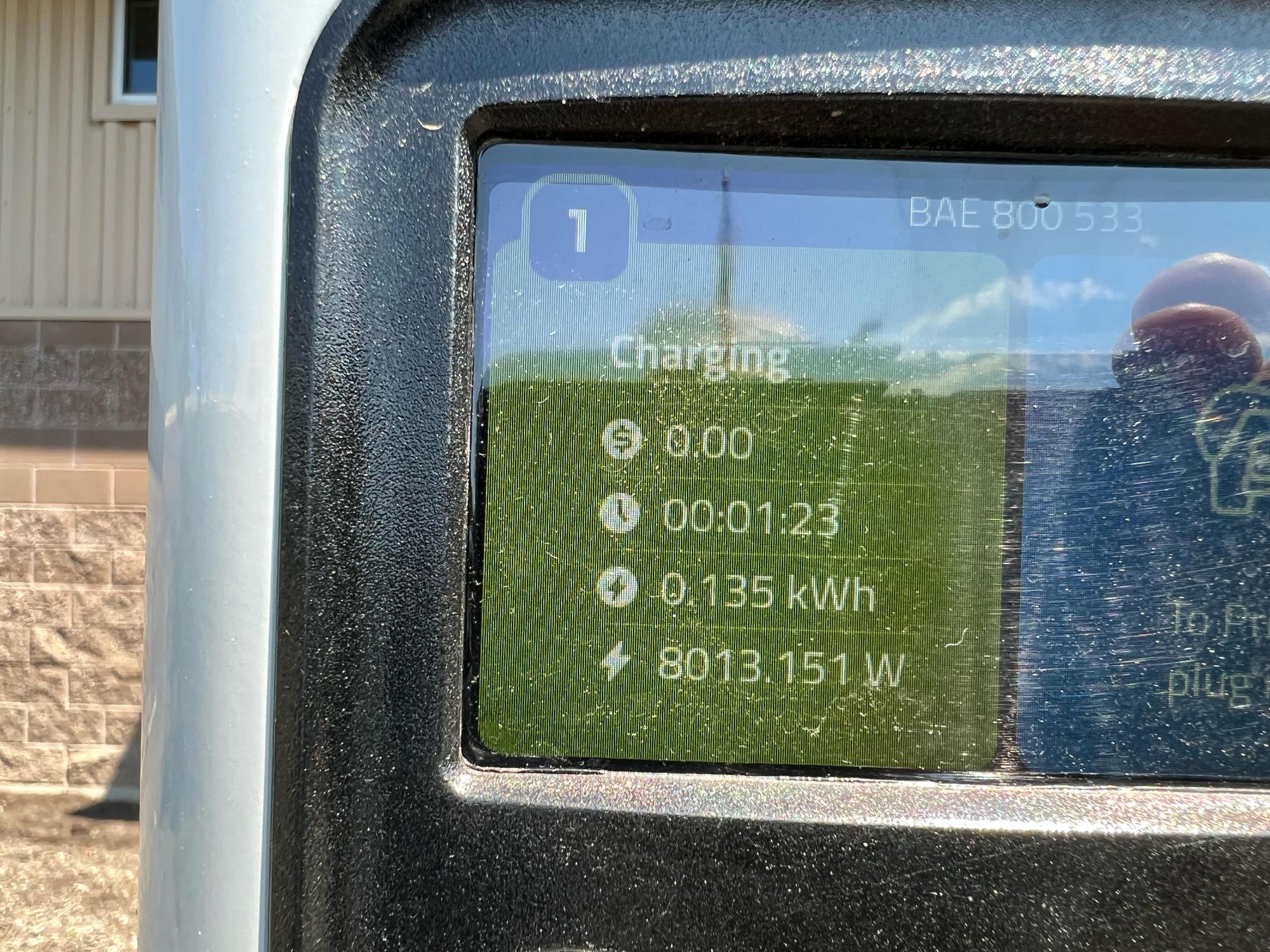 Silver Lake Water and Sewer District HQ Public Lot Bothell, WA EV