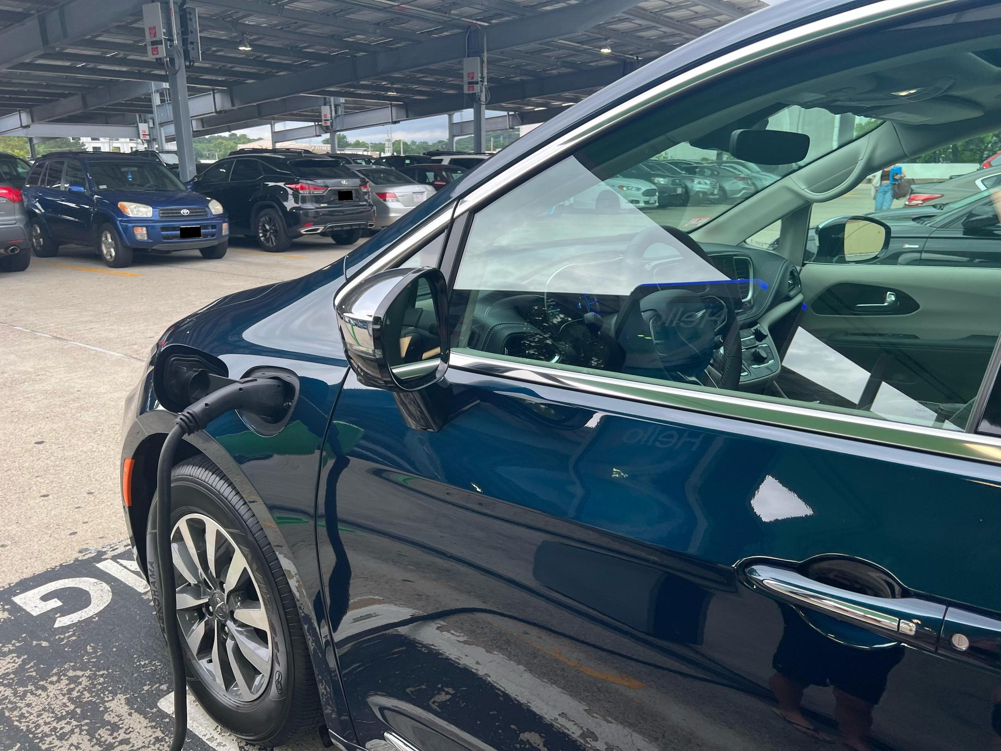 Natick Mall Lot C Natick, MA EV Station