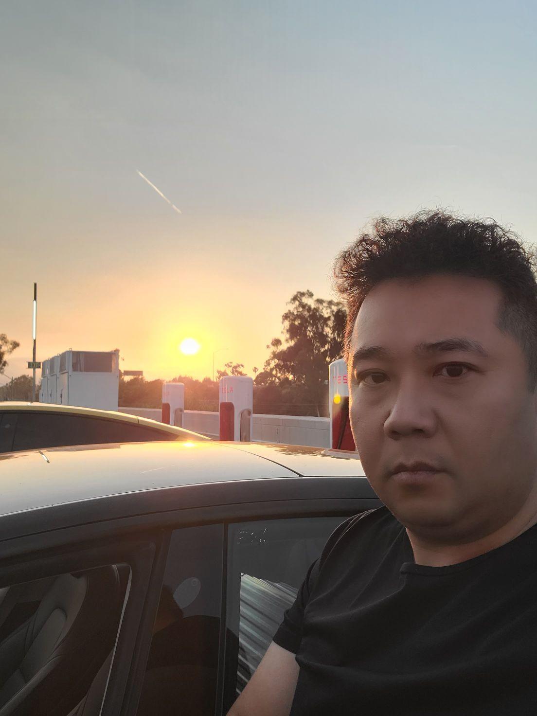 Venice Crossroads Sprouts Farmers Market Los Angeles, CA EV Station