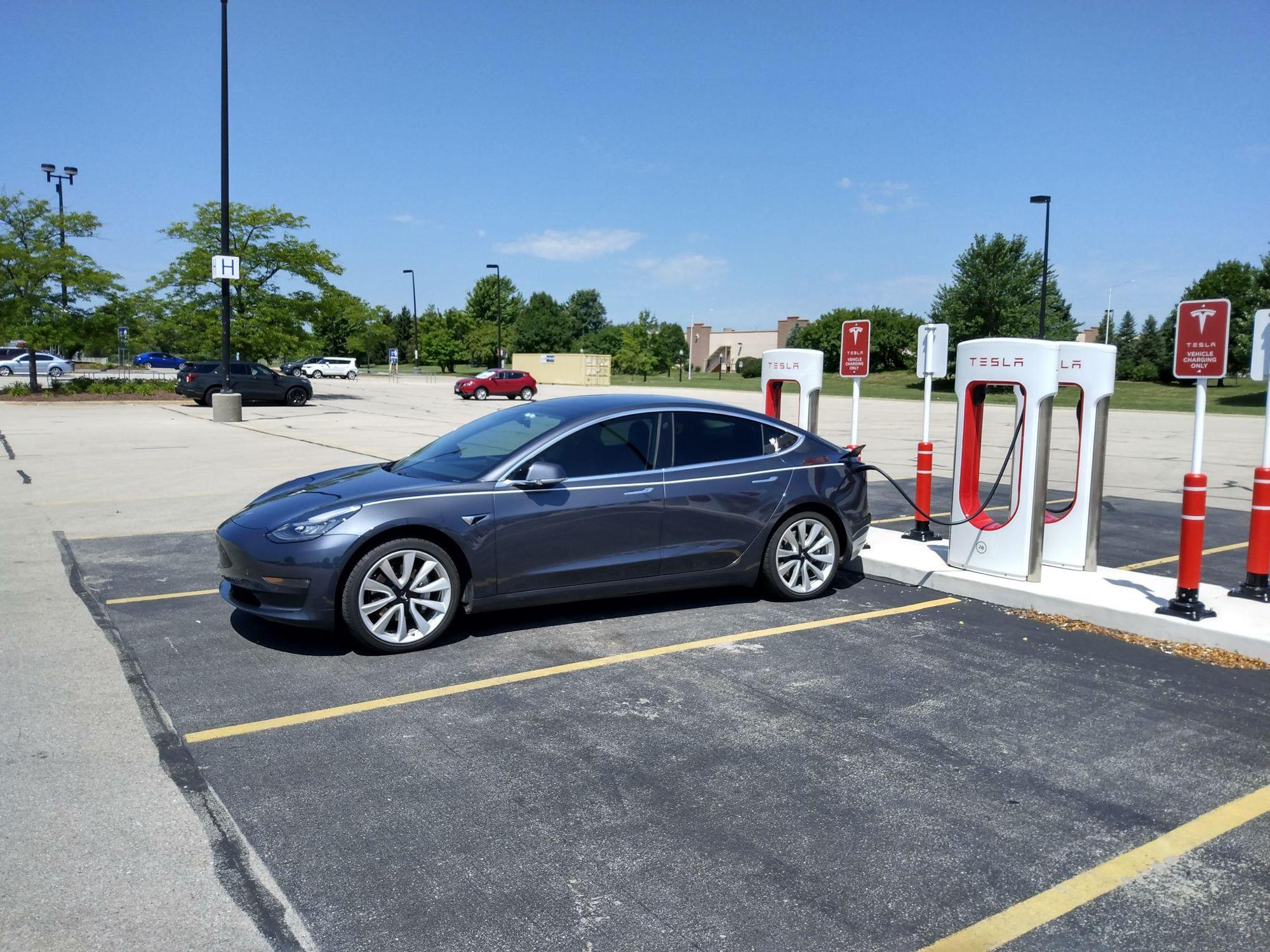 Meijer (1) Algonquin, IL EV Station