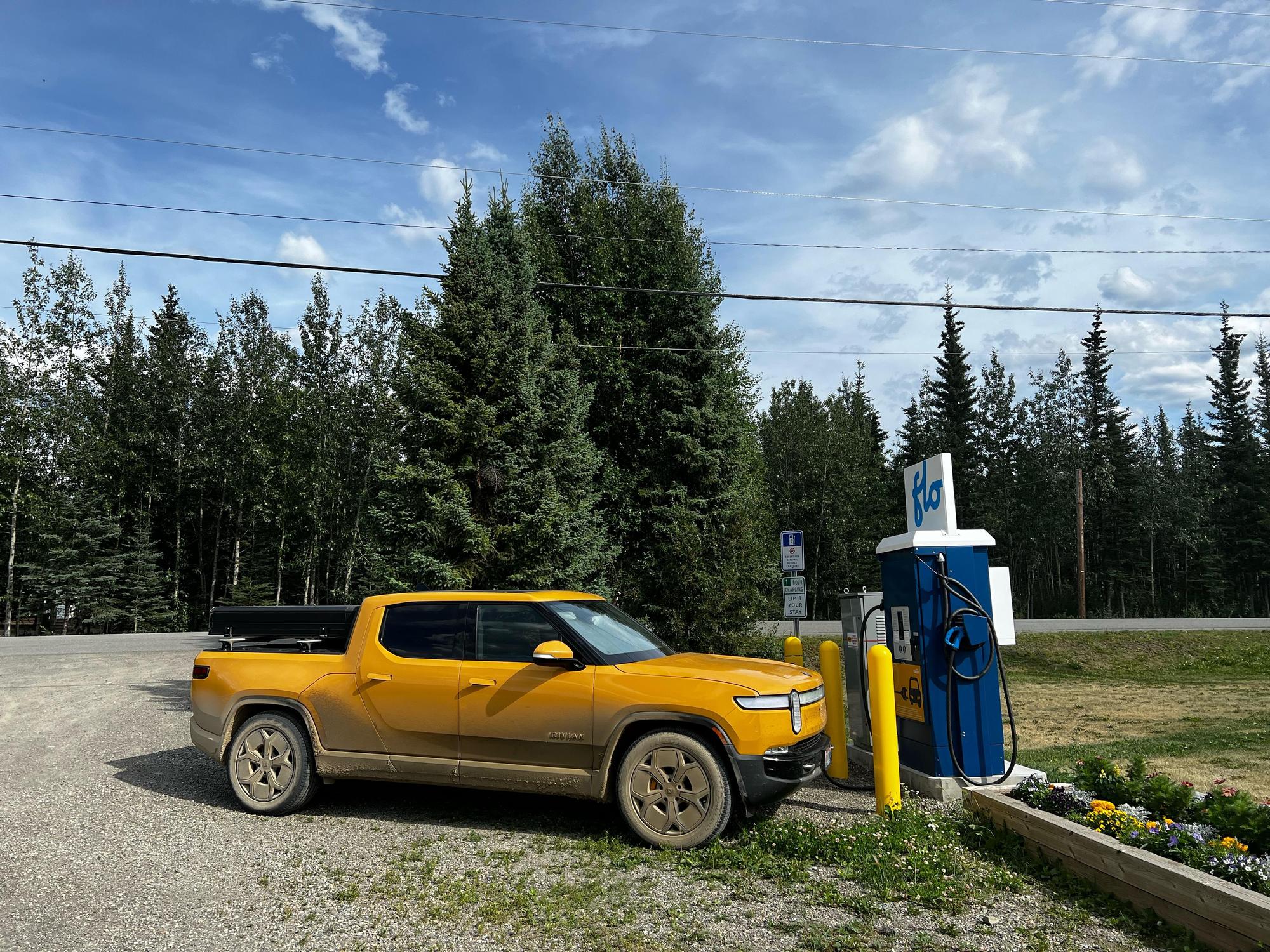 Faro Visitor Centre Faro, YT EV Station