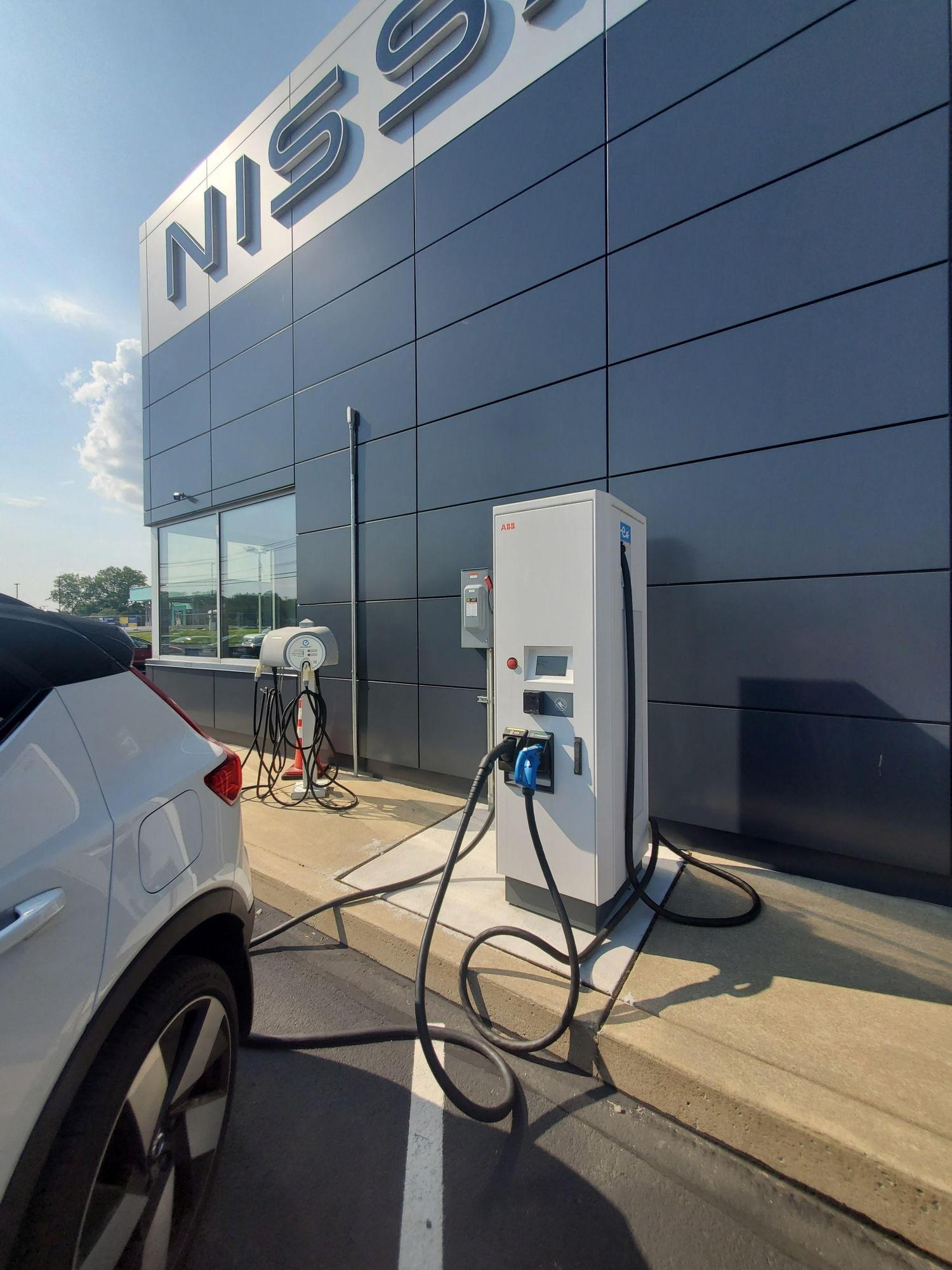 Moyer Nissan Lebanon, PA EV Station