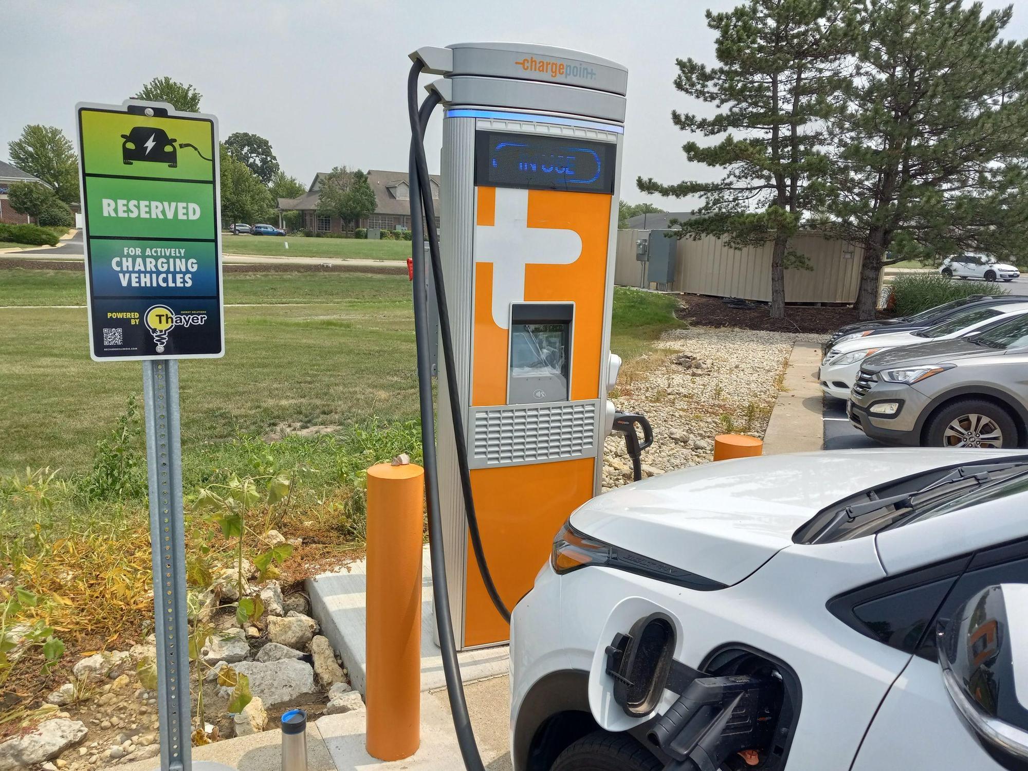 Hyundai on Perryville Rockford, IL EV Station