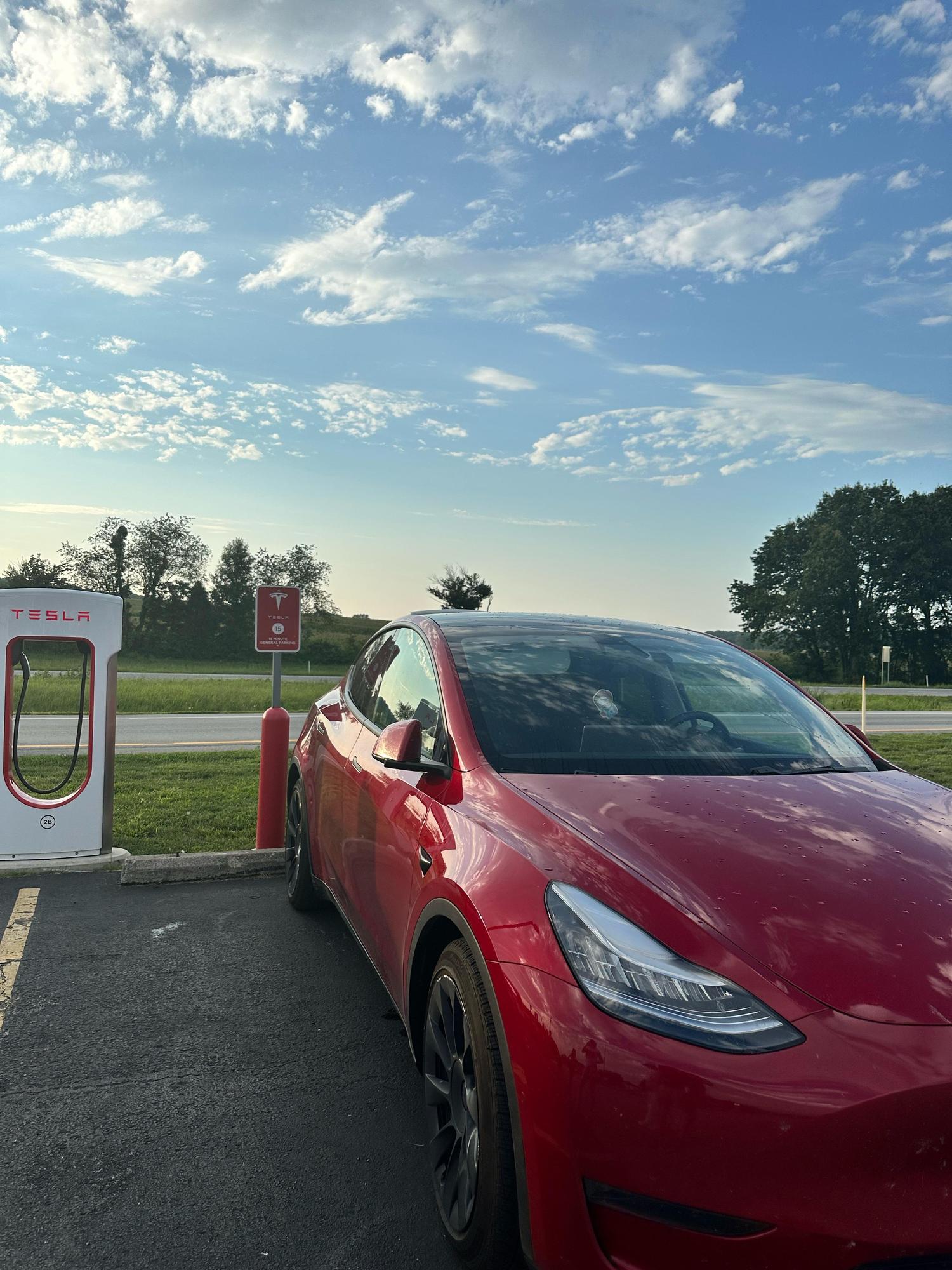 Beaver Dam Rest Stop Huck’s Service Plaza Beaver Dam, KY EV Station
