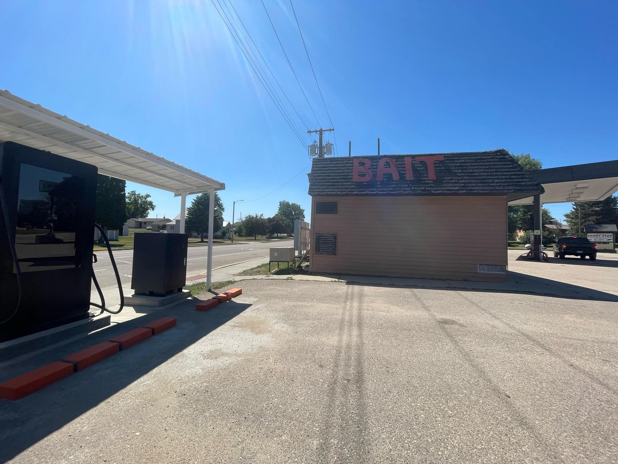 T&B Short Stop Ashby, MN EV Station