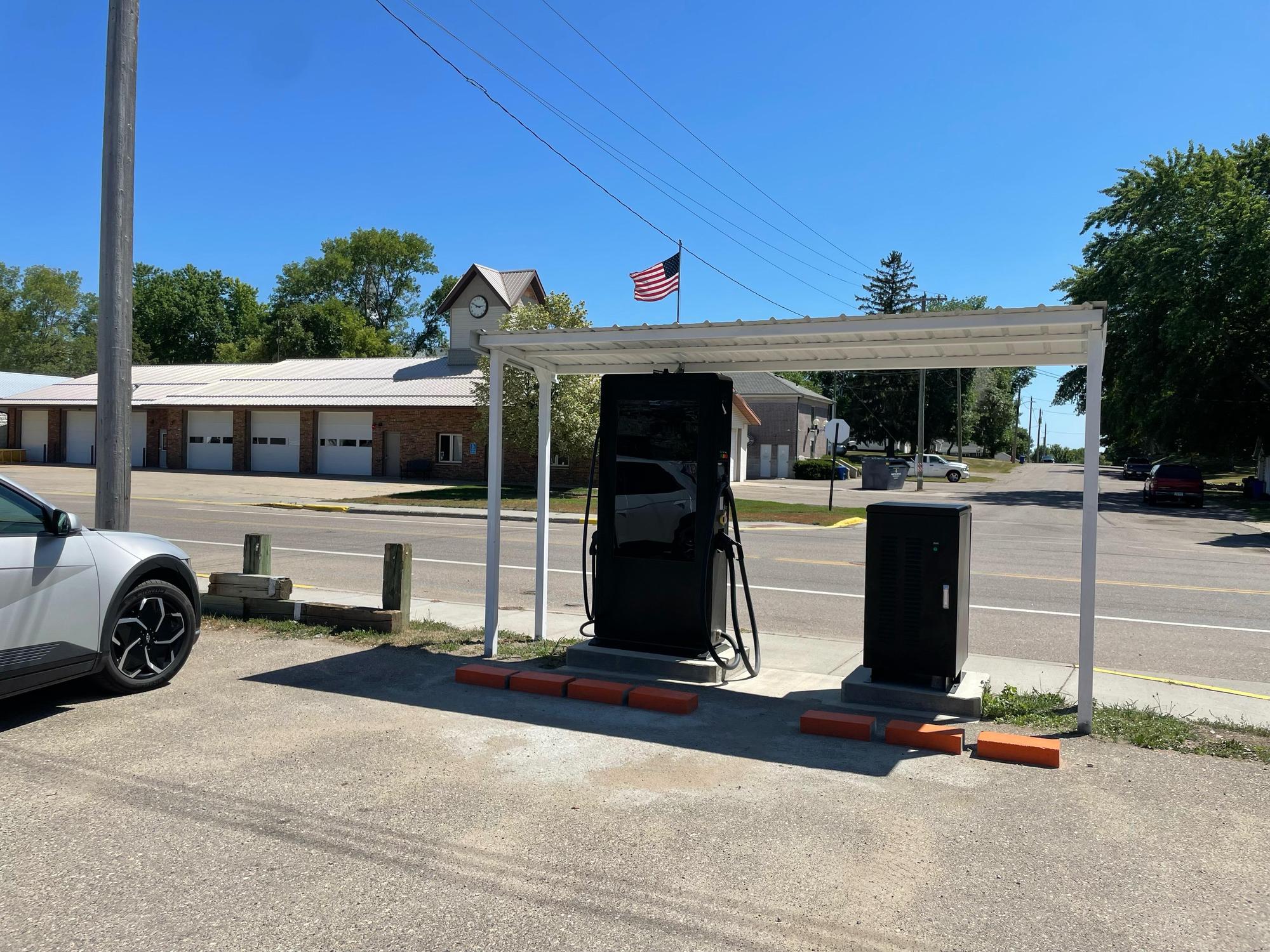 T&B Short Stop Ashby, MN EV Station