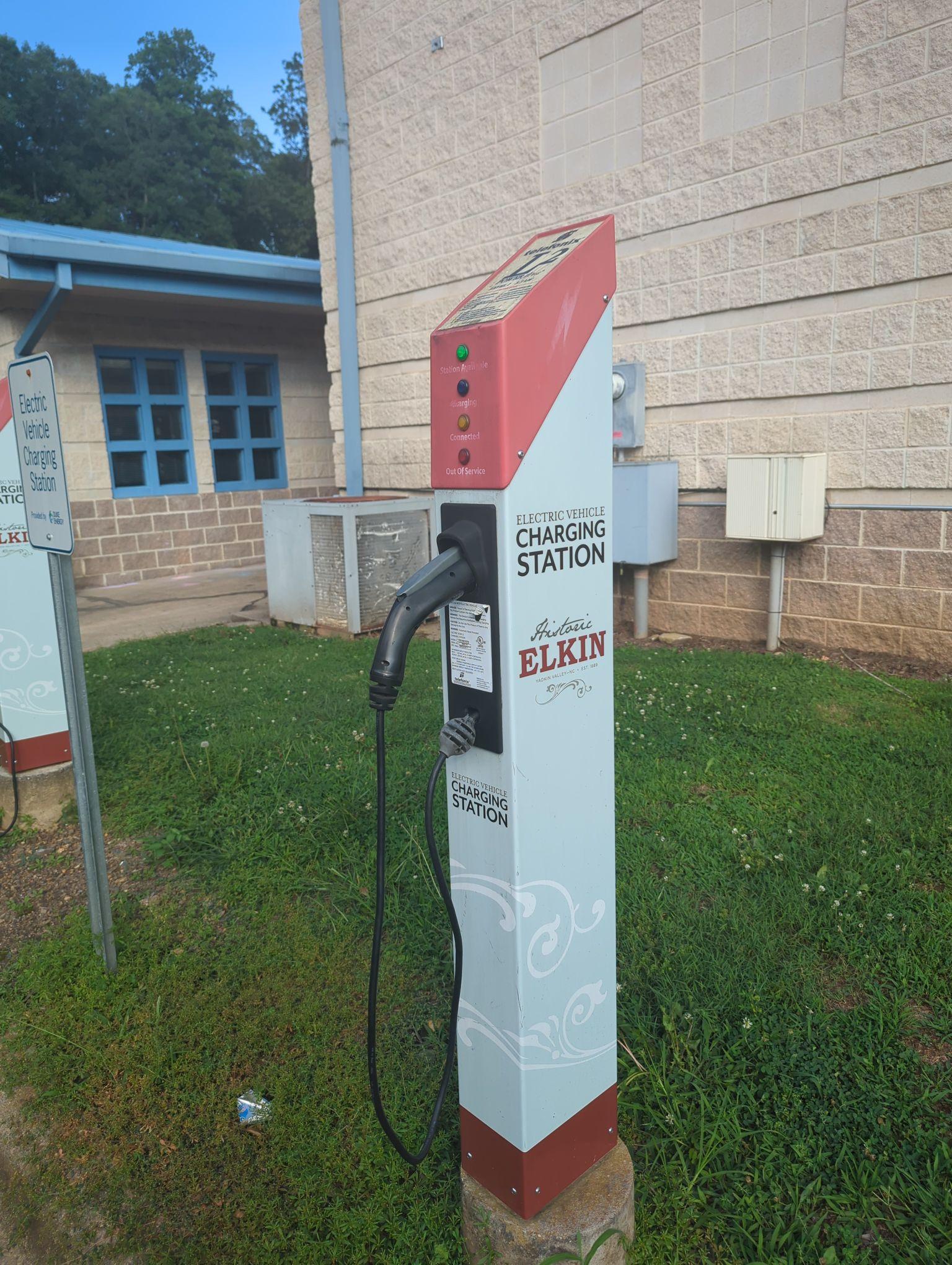 Elkin Municipal Park Rec Center Elkin, NC EV Station