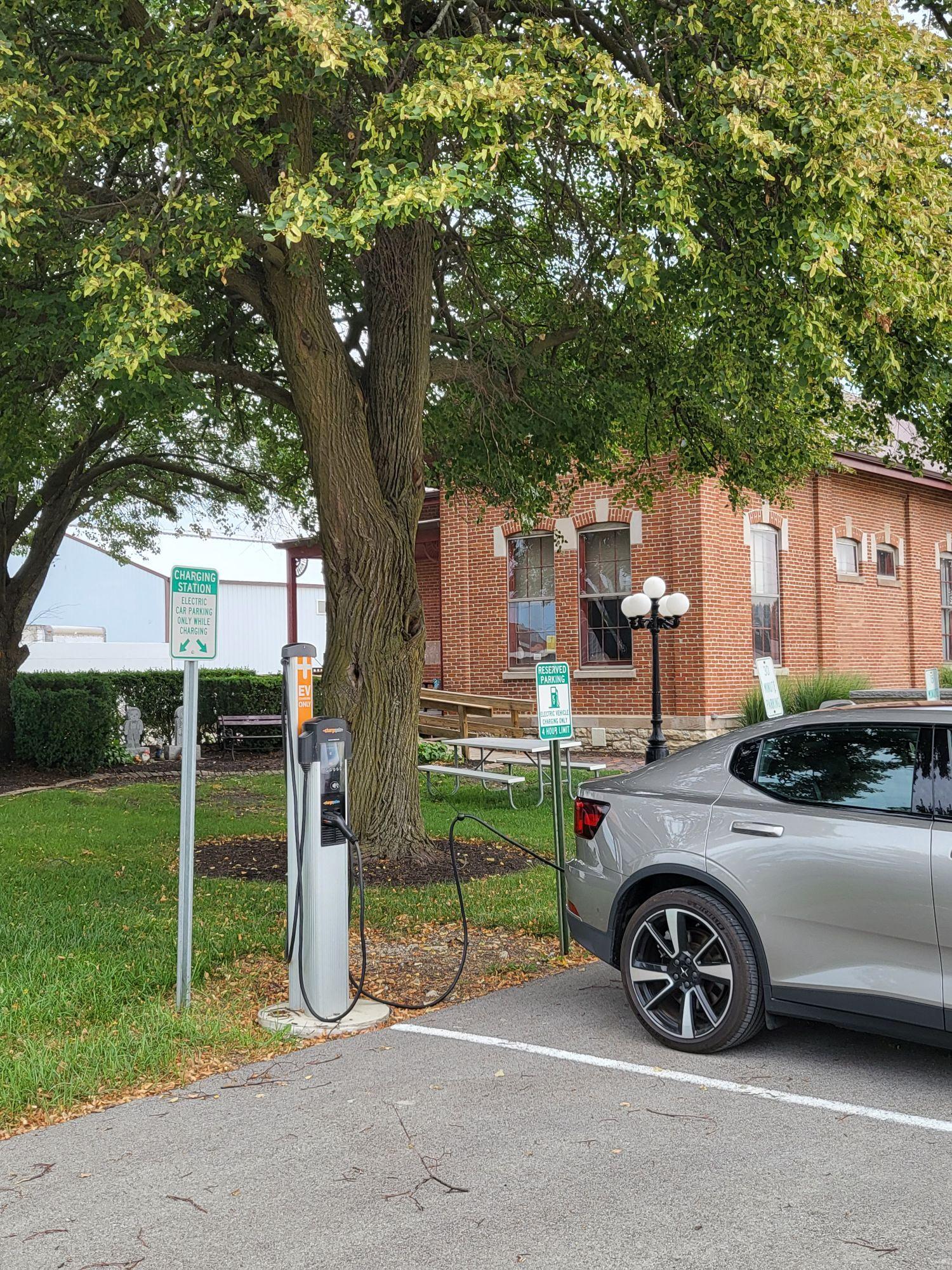 Arcola Chamber Of Commerce Arcola, IL EV Station