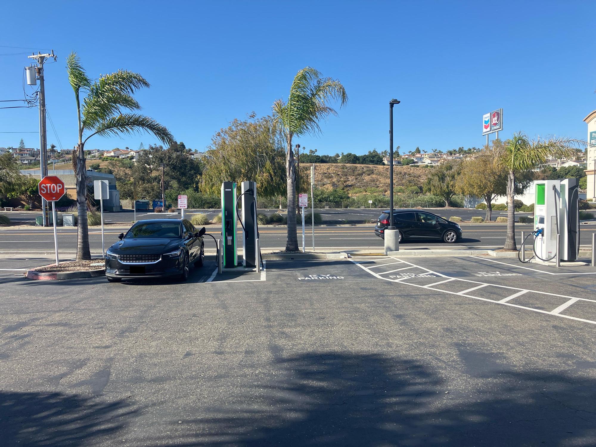 Pismo Beach Premium Outlets Nike Factory Store Pismo Beach, CA EV