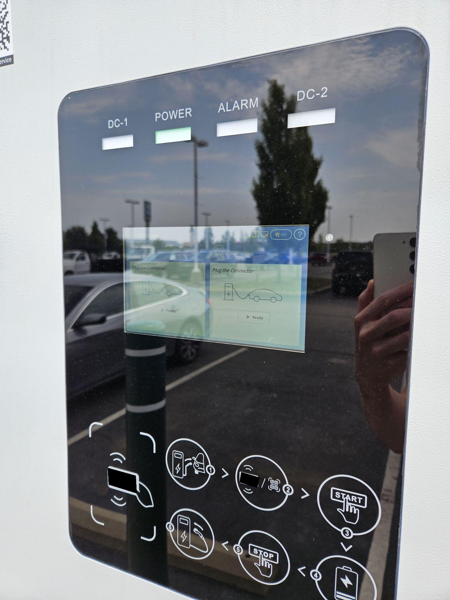 Jeff Wyler Columbus Auto Mall Canal Winchester, OH EV Station