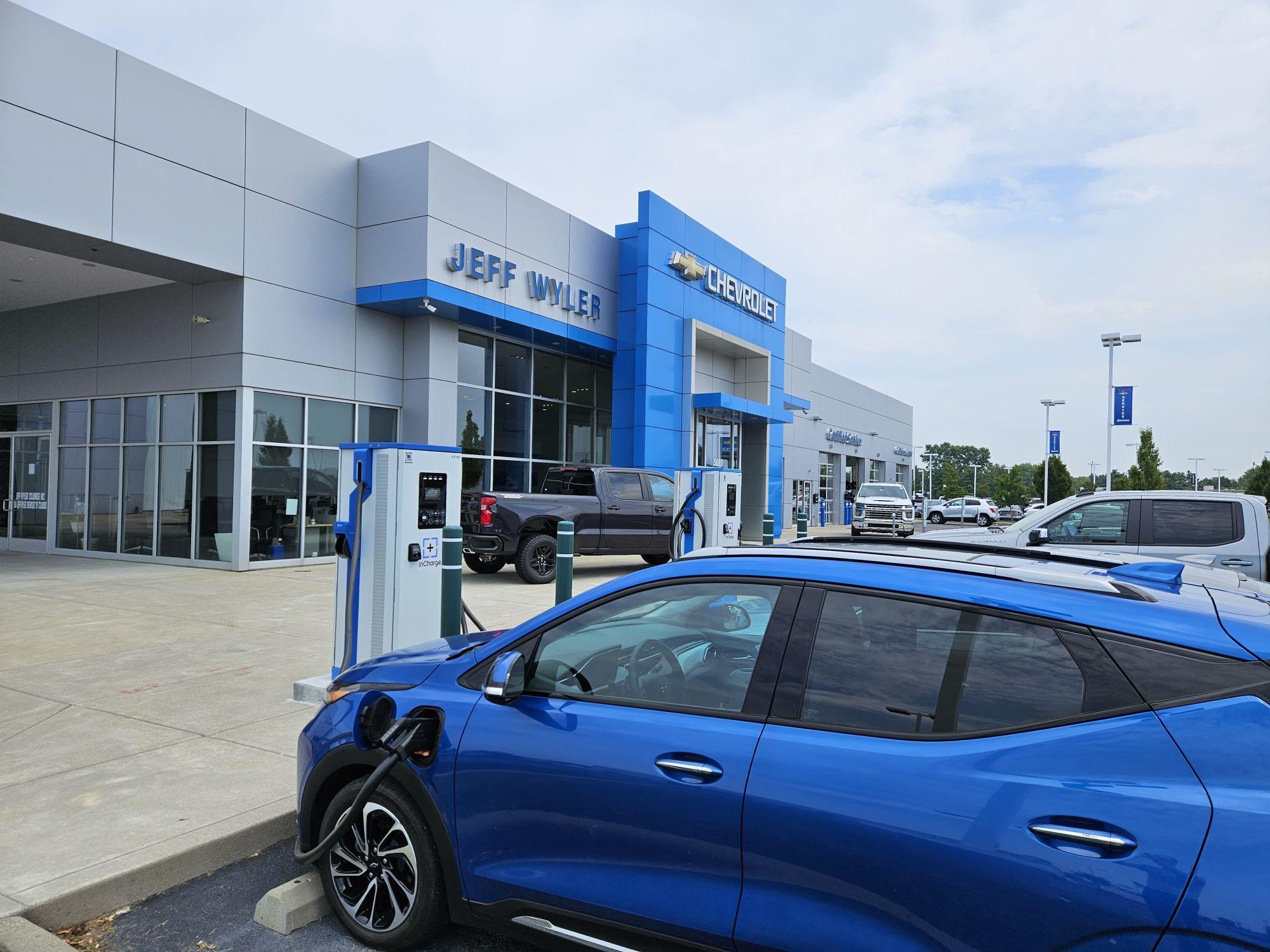 Jeff Wyler Columbus Auto Mall Canal Winchester, OH EV Station