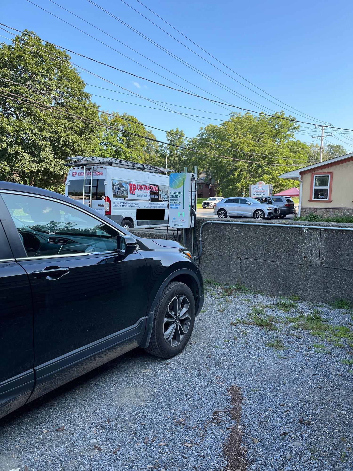 Vera's Marketplace & Garden Center Philipstown, NY EV Station