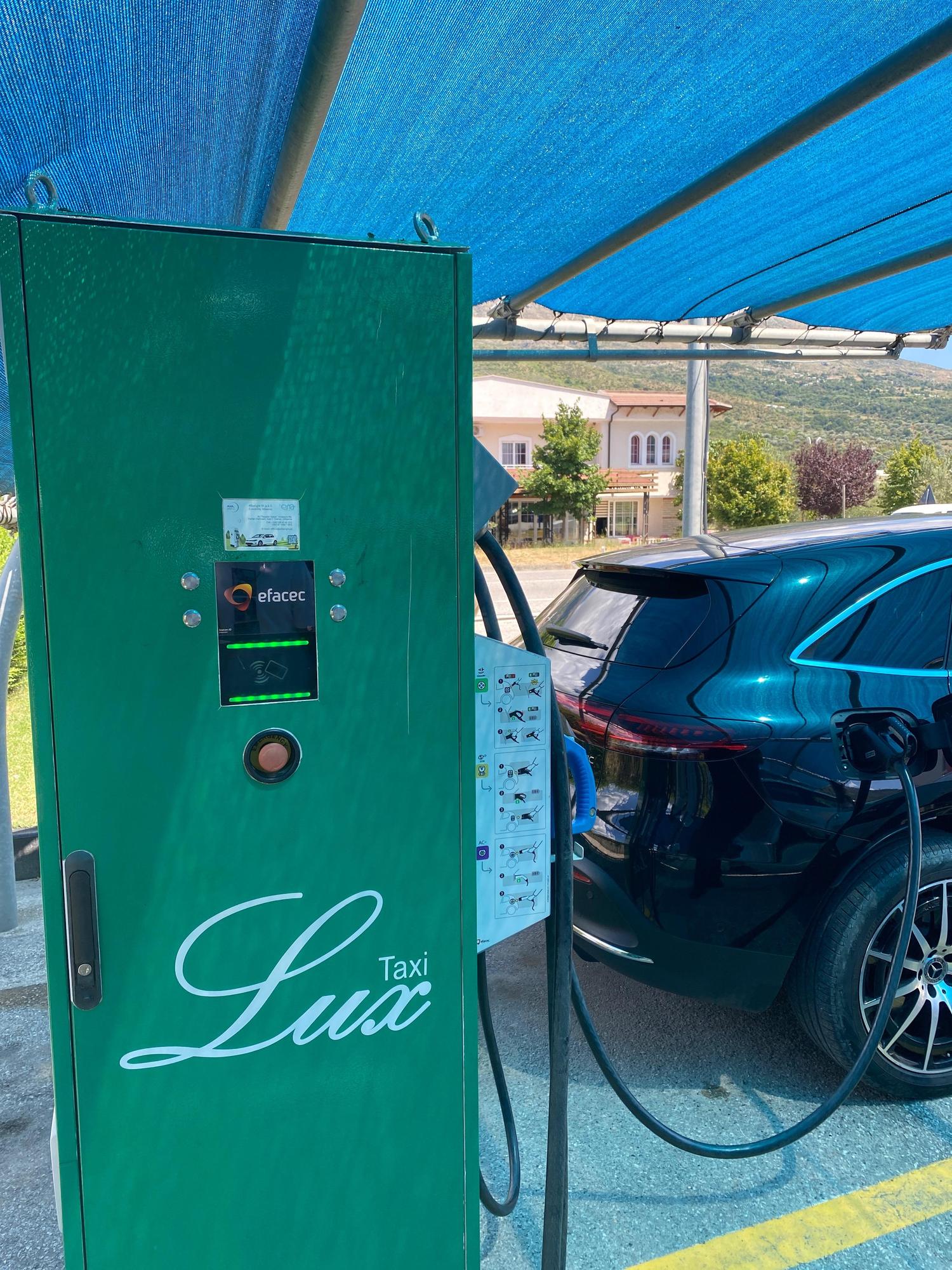 Blue Point gas station CCS / Chademo Tepelenë, Gjirokastër County