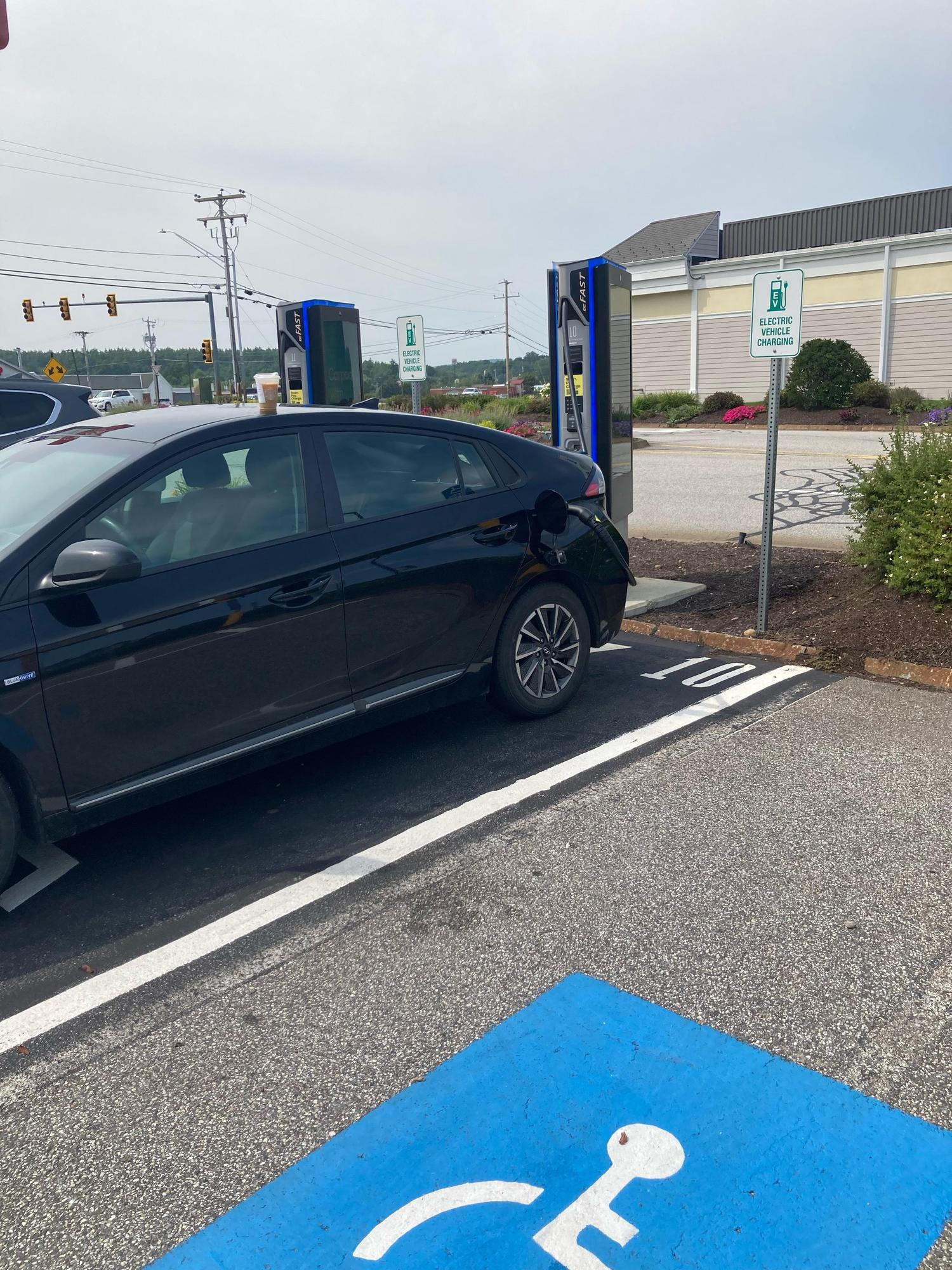 Tanger Outlets Tilton Gap Factory Tilton, NH EV Station