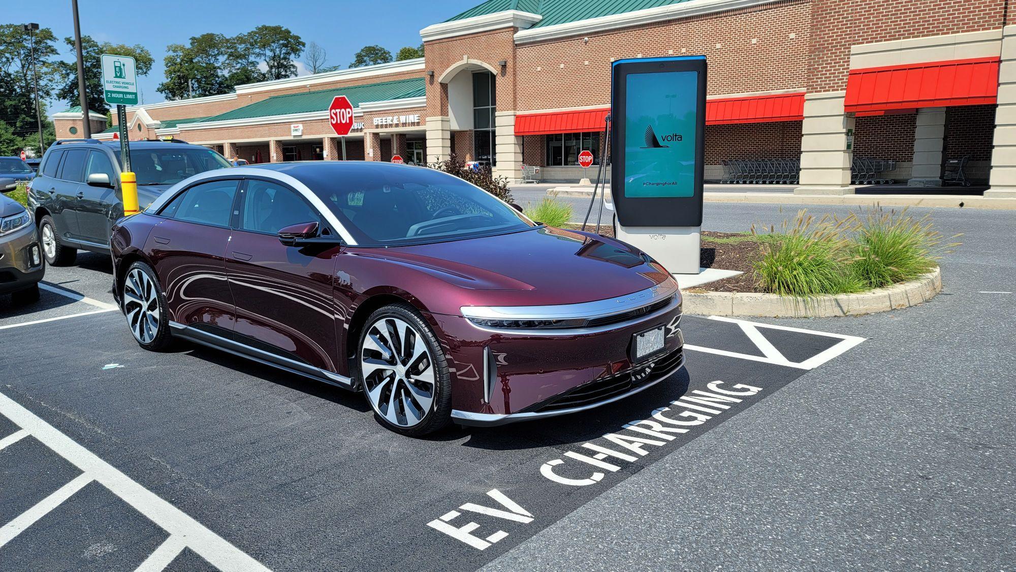 Blue Mountain Commons Harrisburg, PA EV Station