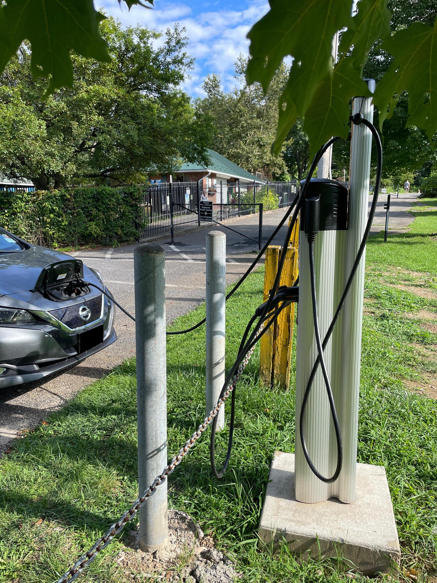 Forsyth Park Kingston, NY EV Station