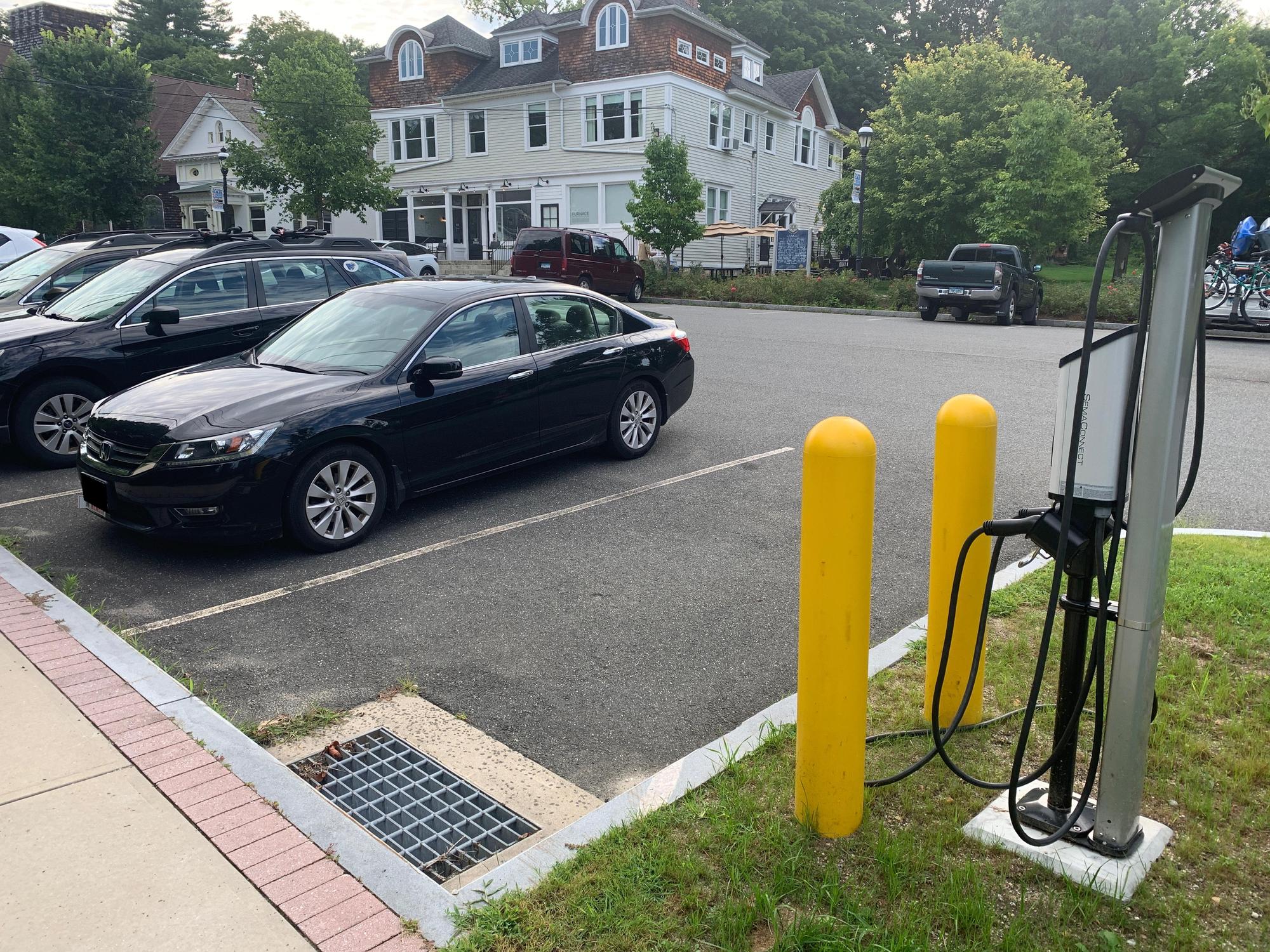 Canaan Town Clerk Canaan, CT EV Station