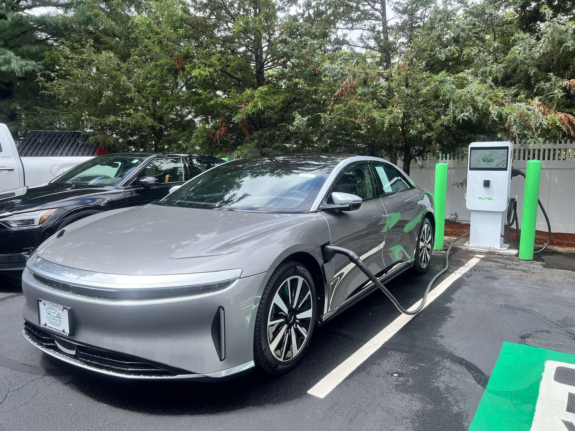 Eco Auto | Tewksbury, MA | EV Station