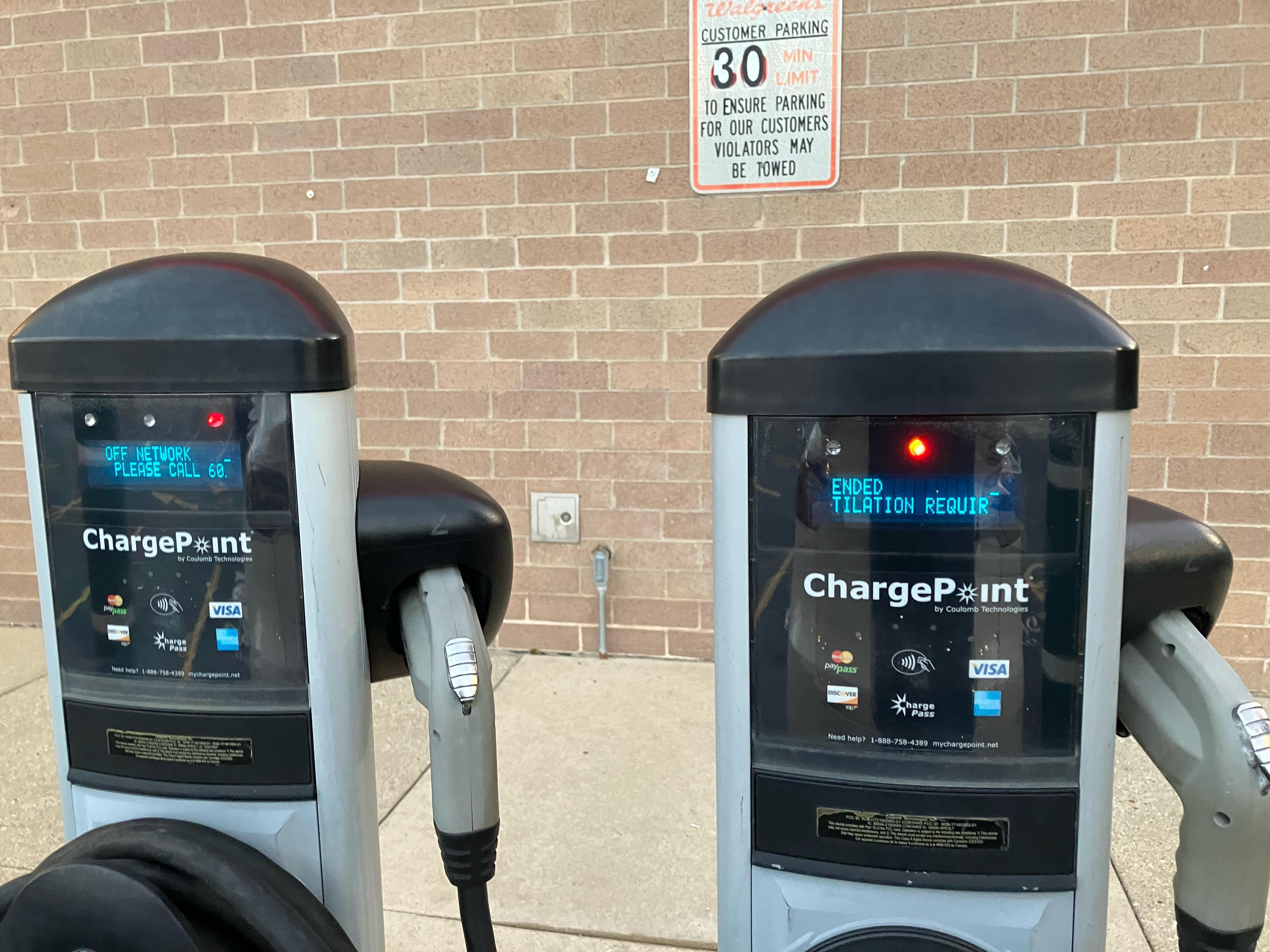 Walgreens ChargePoint Palatine, IL EV Station