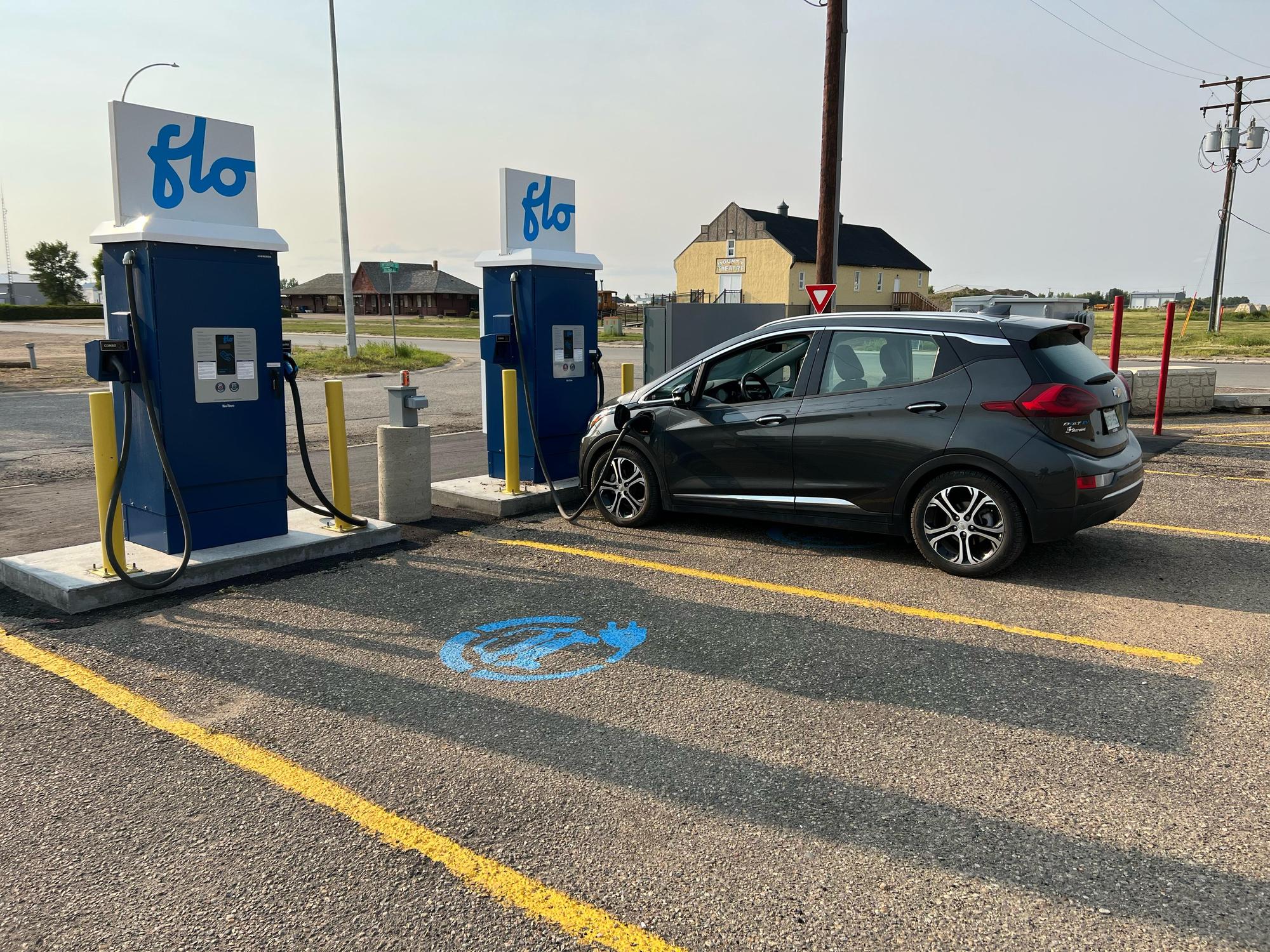 Outlook Coop Food Store Outlook, SK EV Station