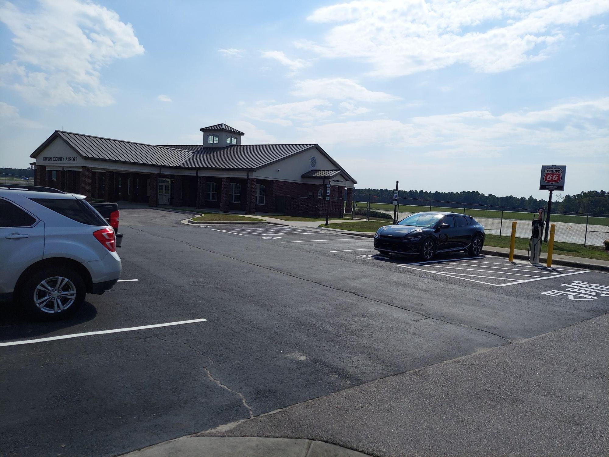 Duplin County Airport (DPL) Kenansville, NC EV Station