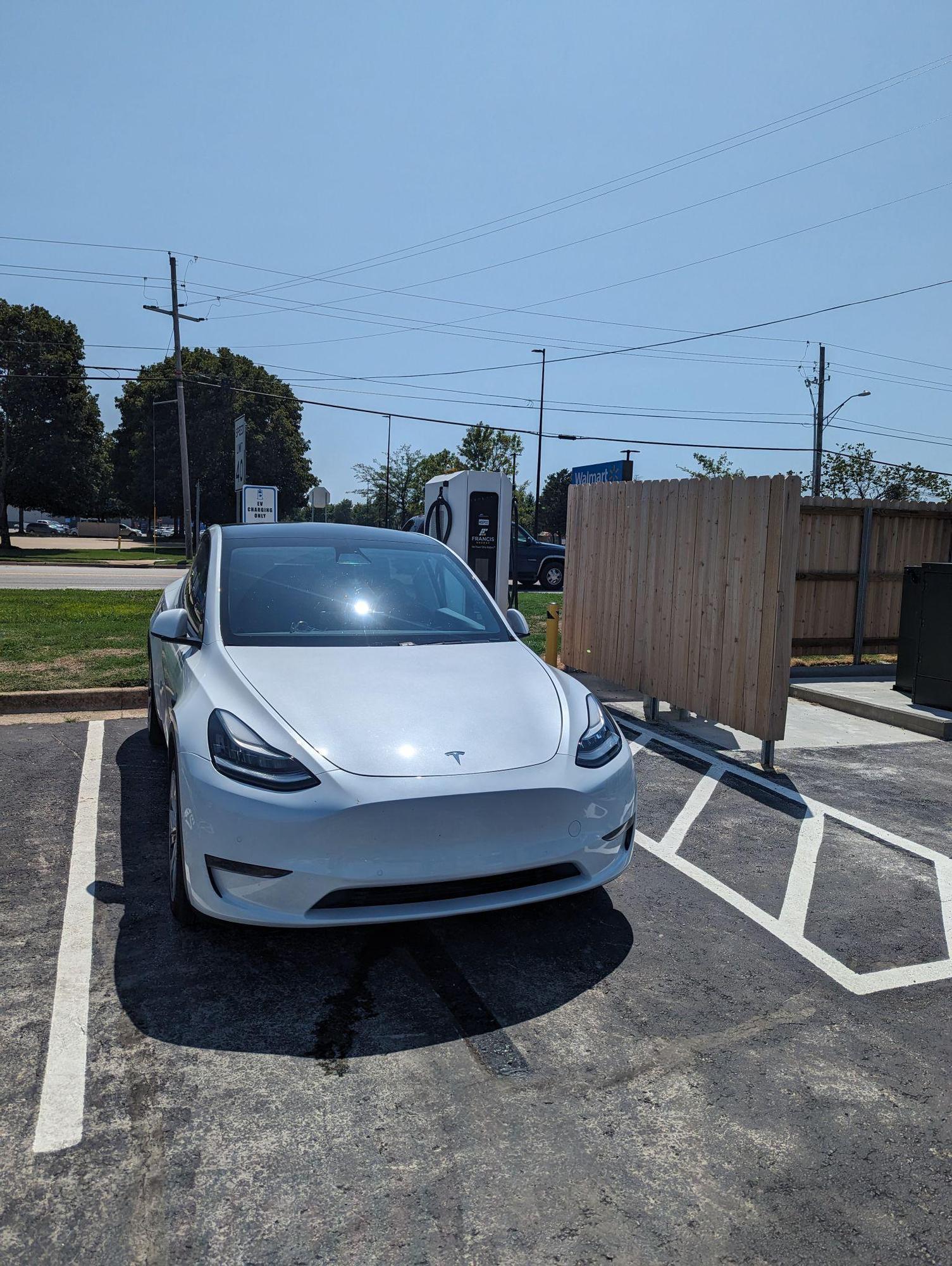 Harps Food Stores Springdale, AR EV Station