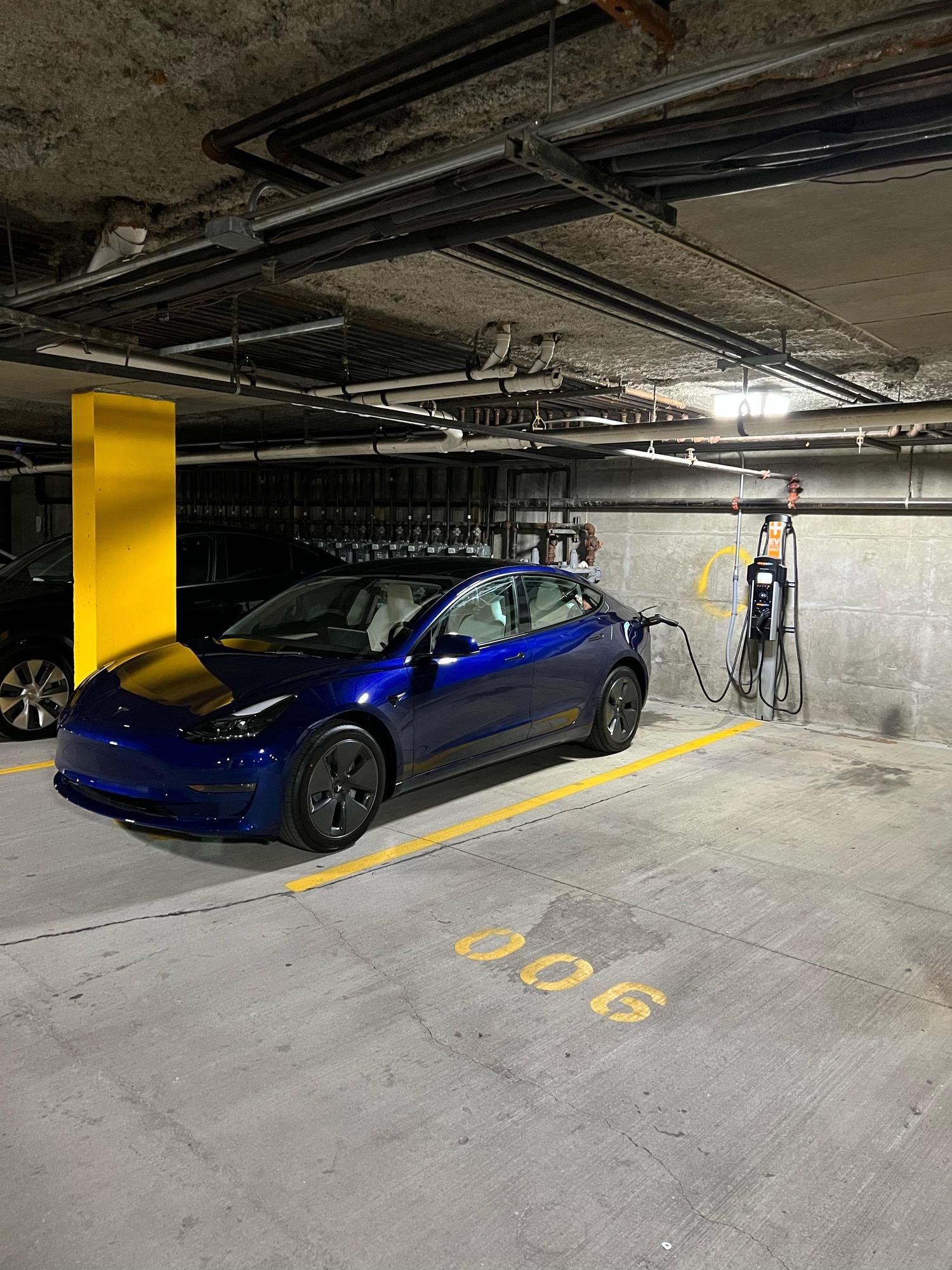 Windsor At Liberty House Jersey City, NJ EV Station