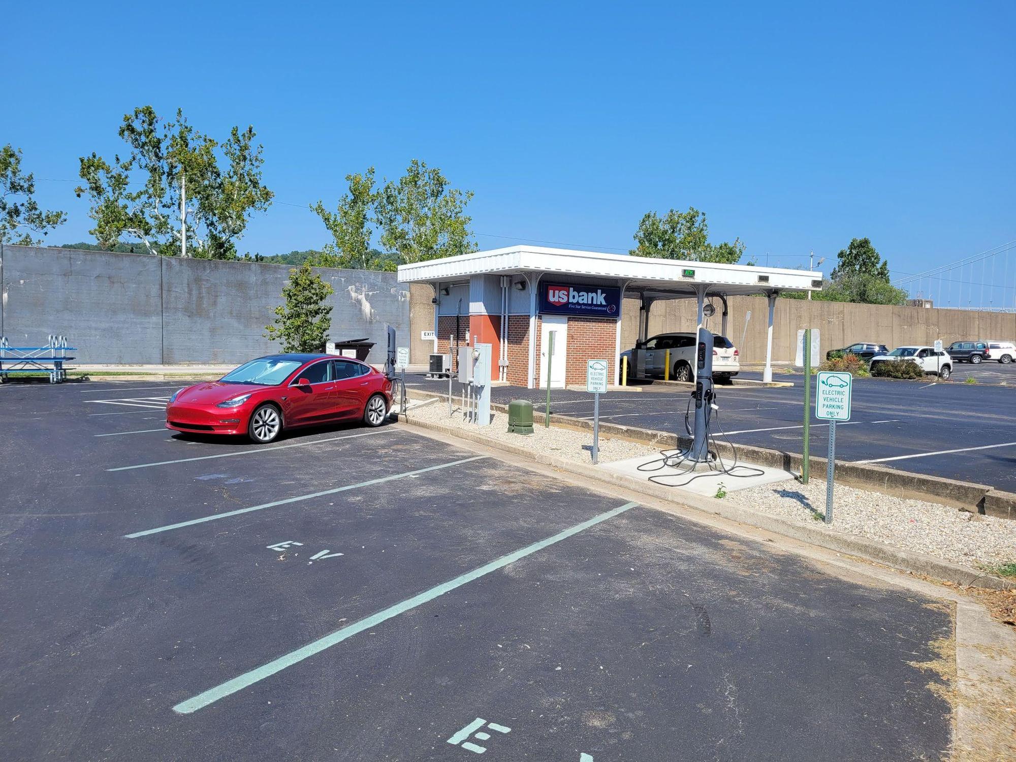 W McDonald Pkwy Parking lot Maysville, KY EV Station