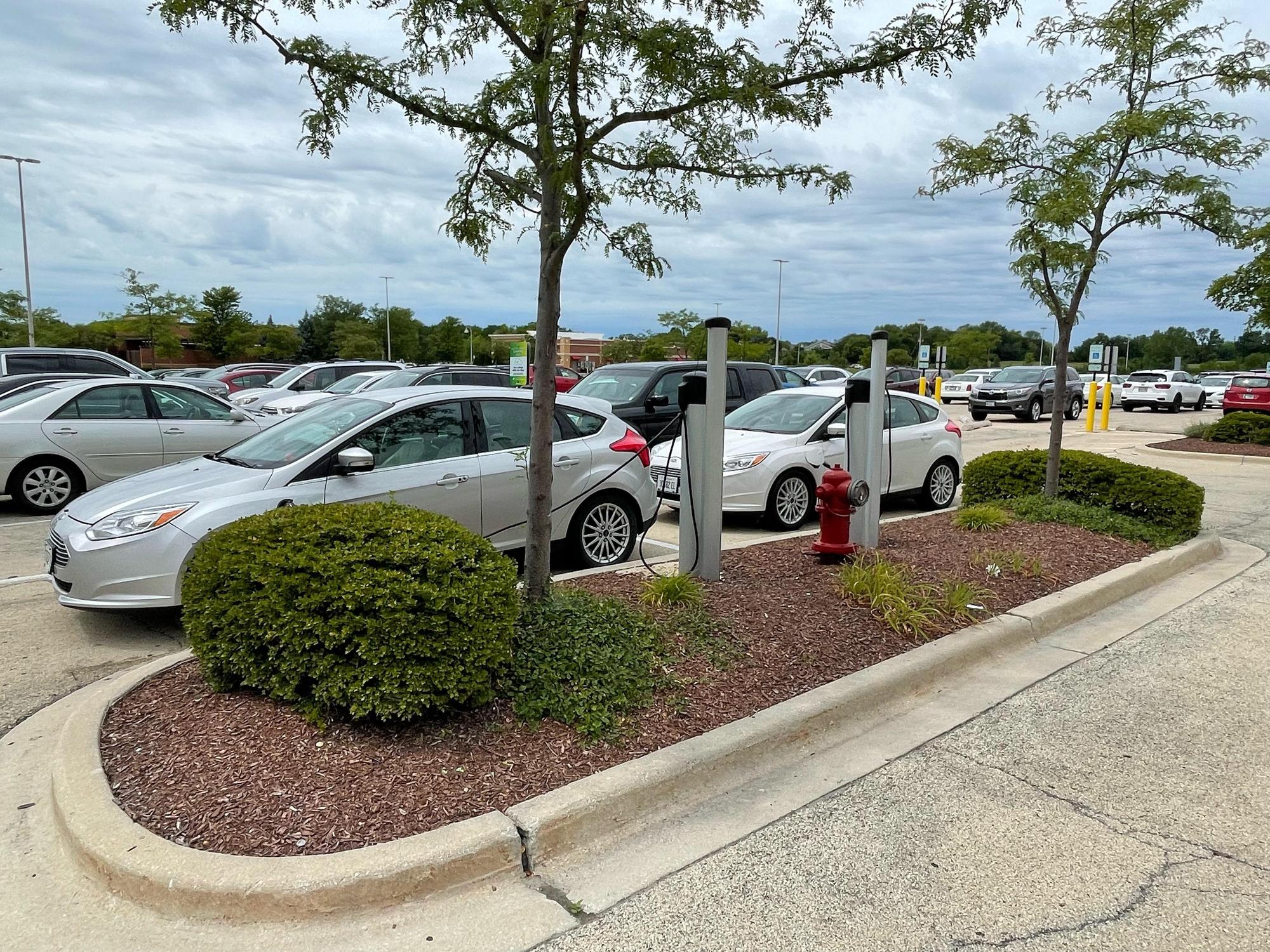 Kohl's Romeoville, IL EV Station