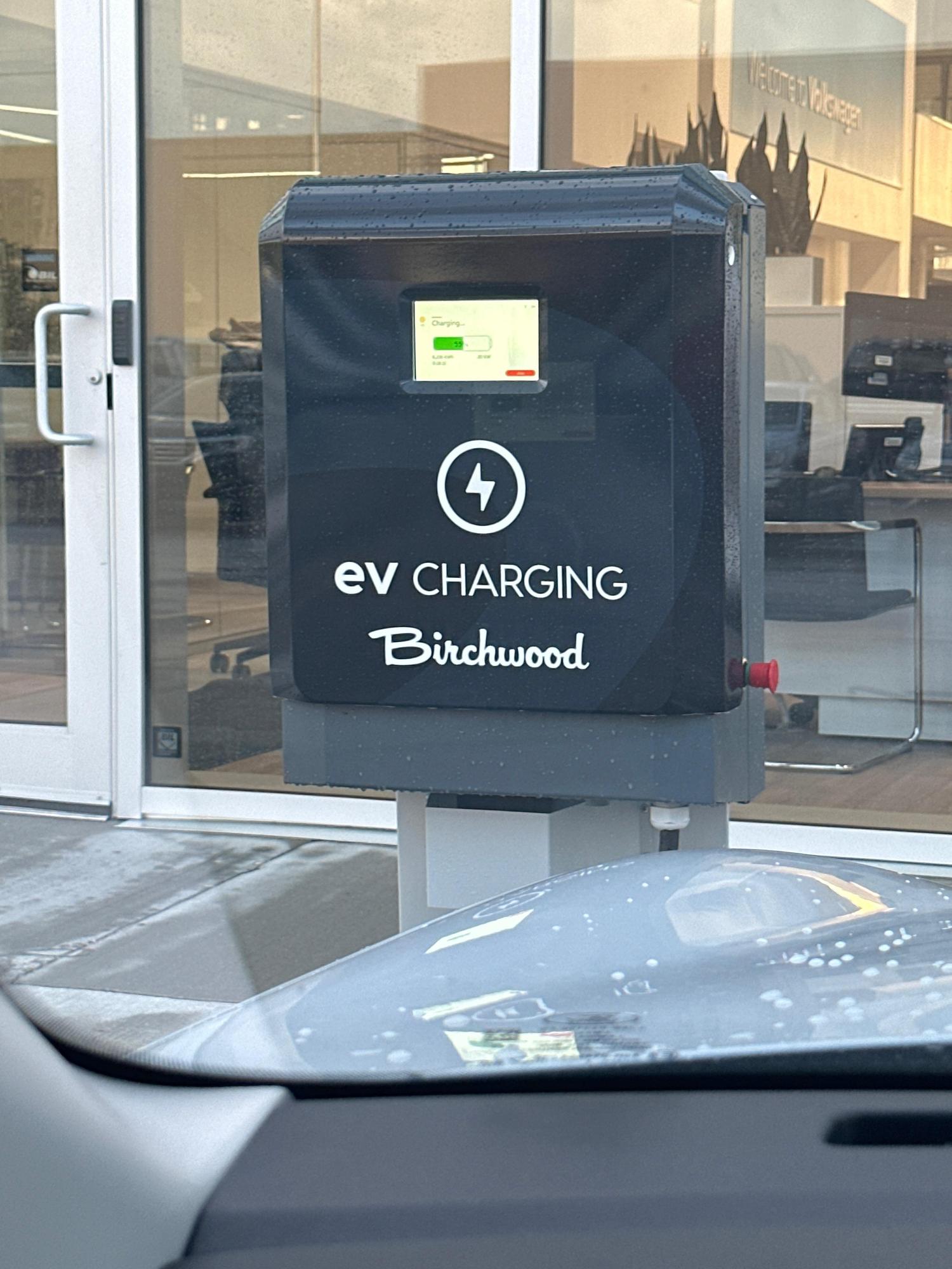 Birchwood Volkswagen Winnipeg, MB EV Station