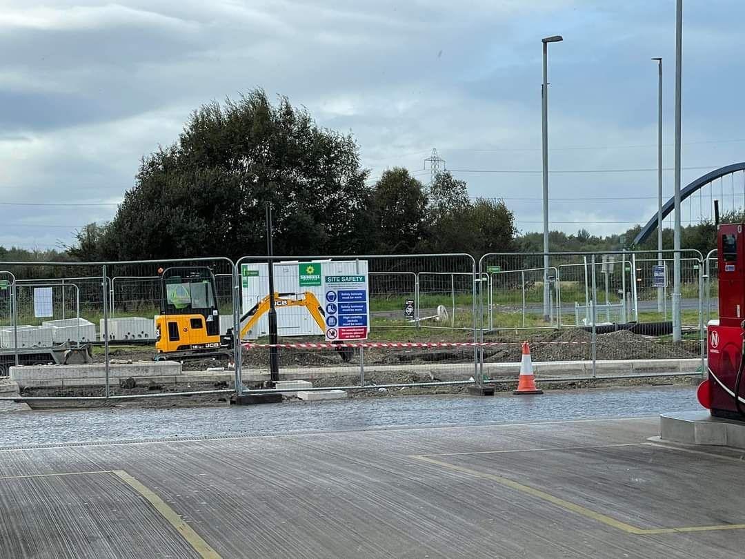 Centra Roguery Rd, Antrim, BT41 3TH, United Kingdom EV Station