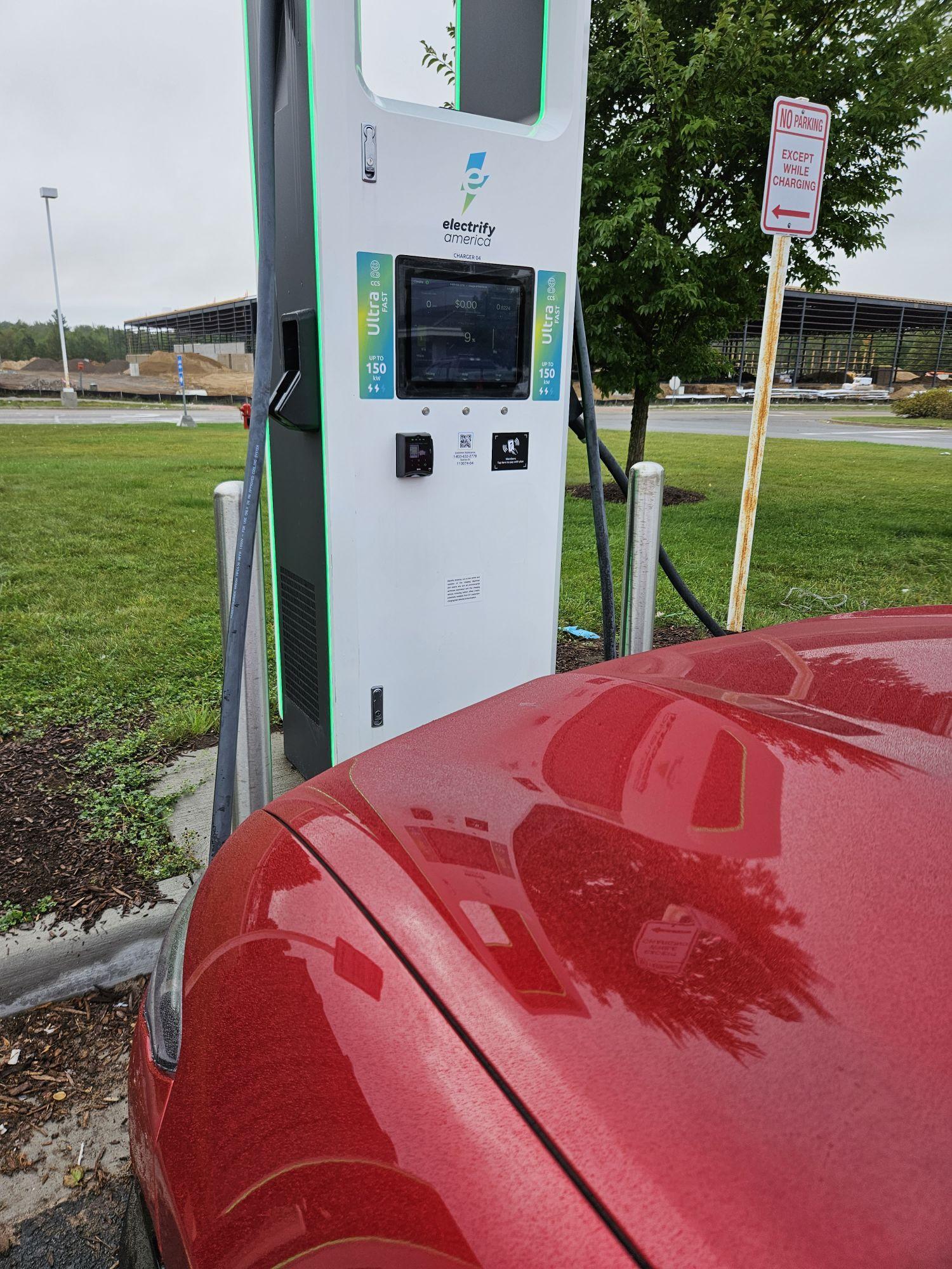 Meijer Gaylord (2) Gaylord, MI EV Station