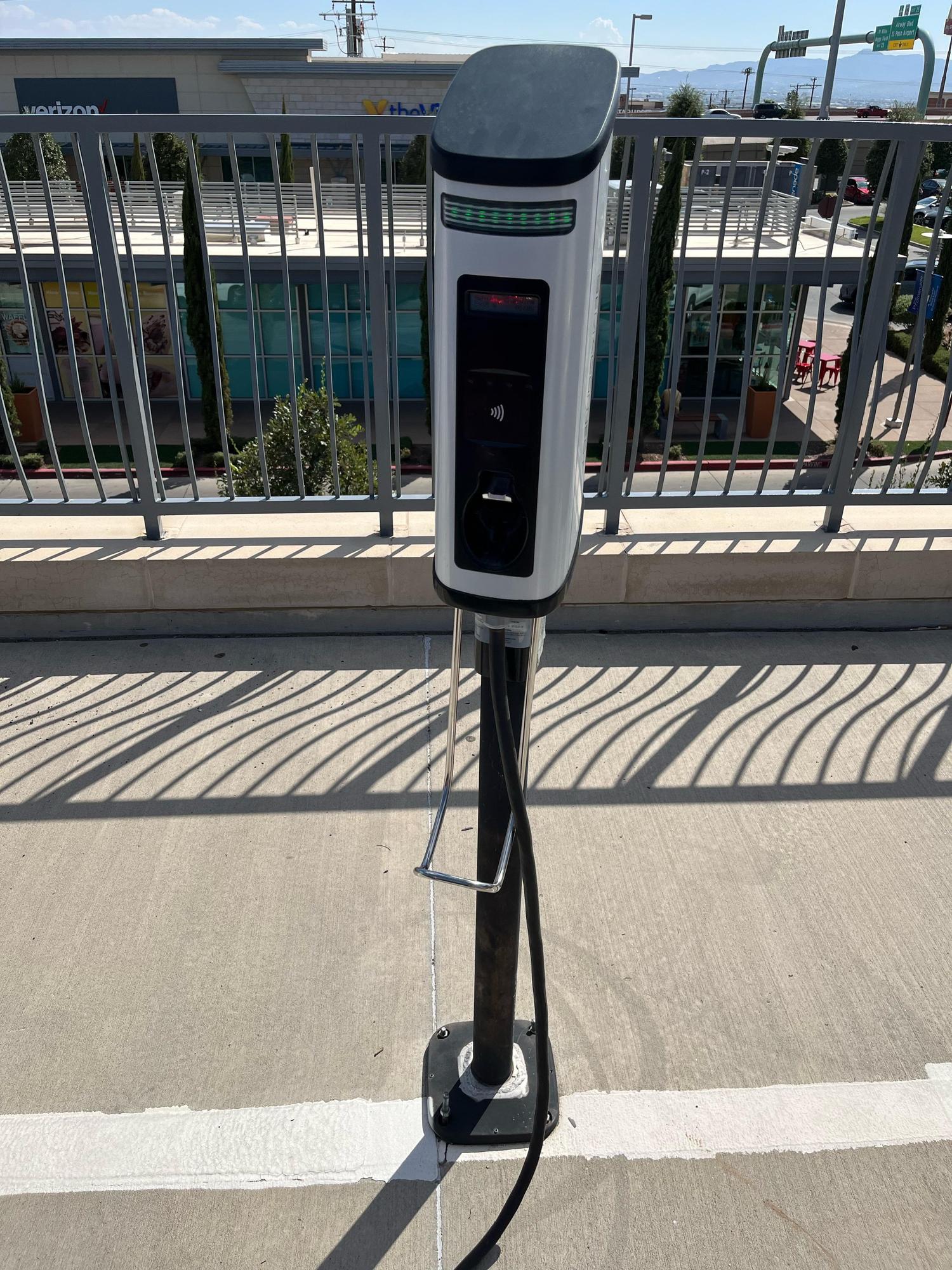 Fountains at Farah Best Buy El Paso, TX EV Station