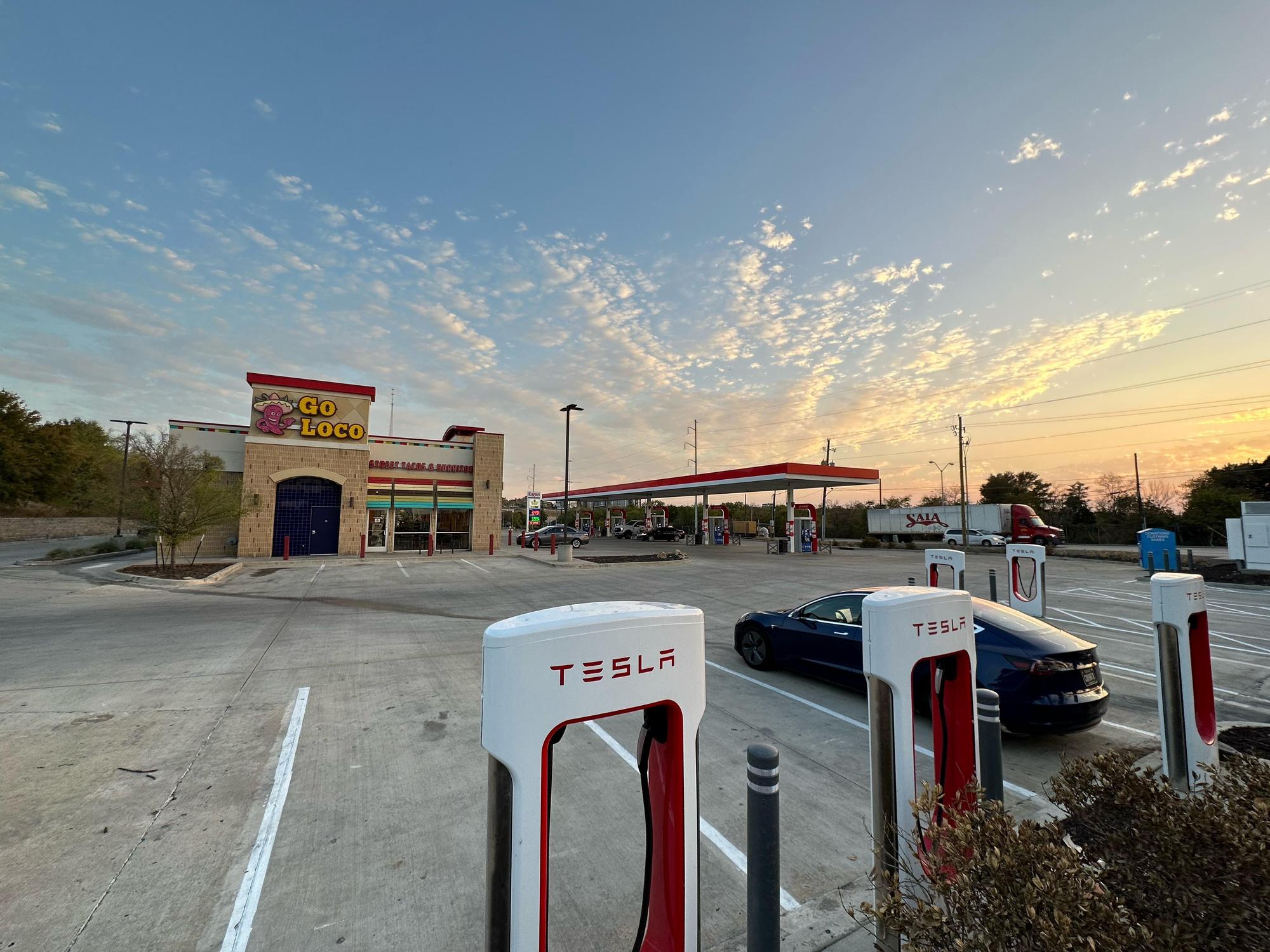 Exxon | Dallas, TX | EV Station