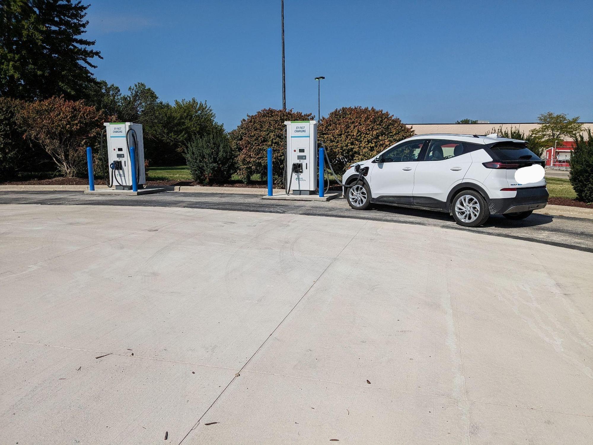 2250 Pottawattamie Ln Parking Lot Rochester, IN EV Station