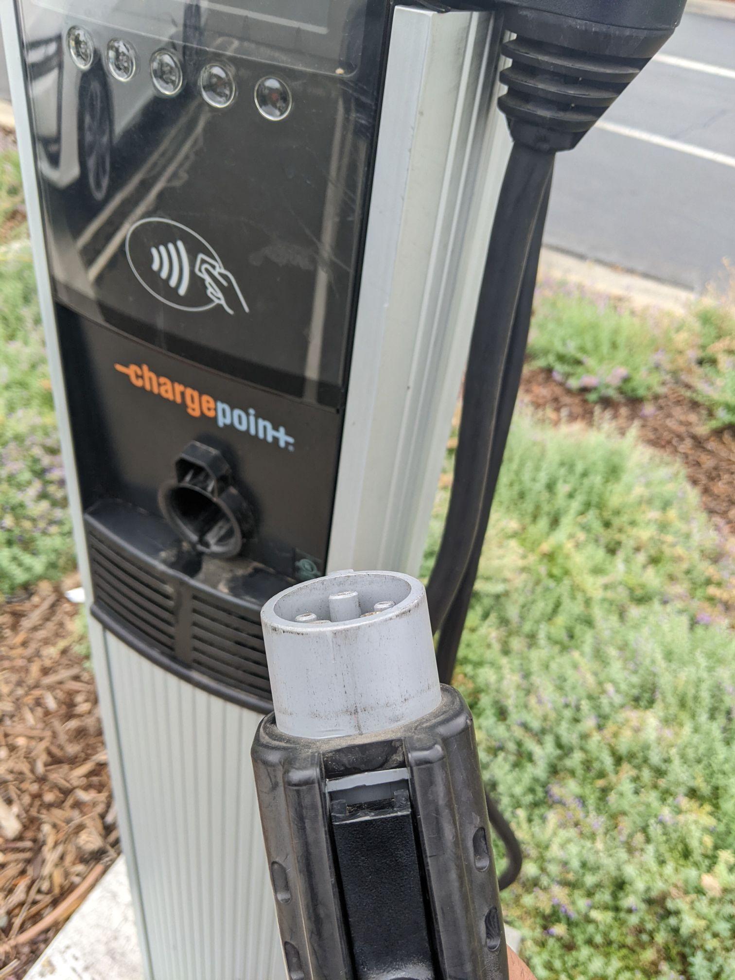 Amy's Drive Thru Roseville, CA EV Station