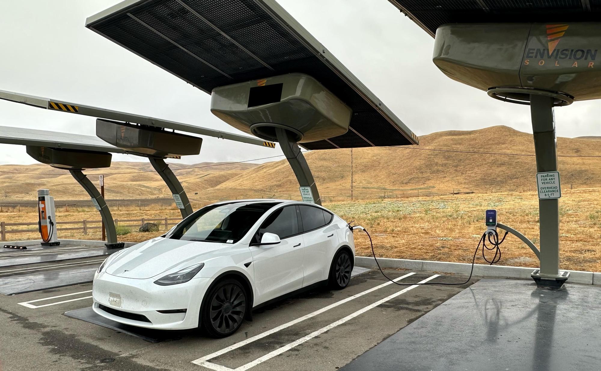 Caltrans Shandon Safety Roadside Rest Area Shandon, CA EV Station