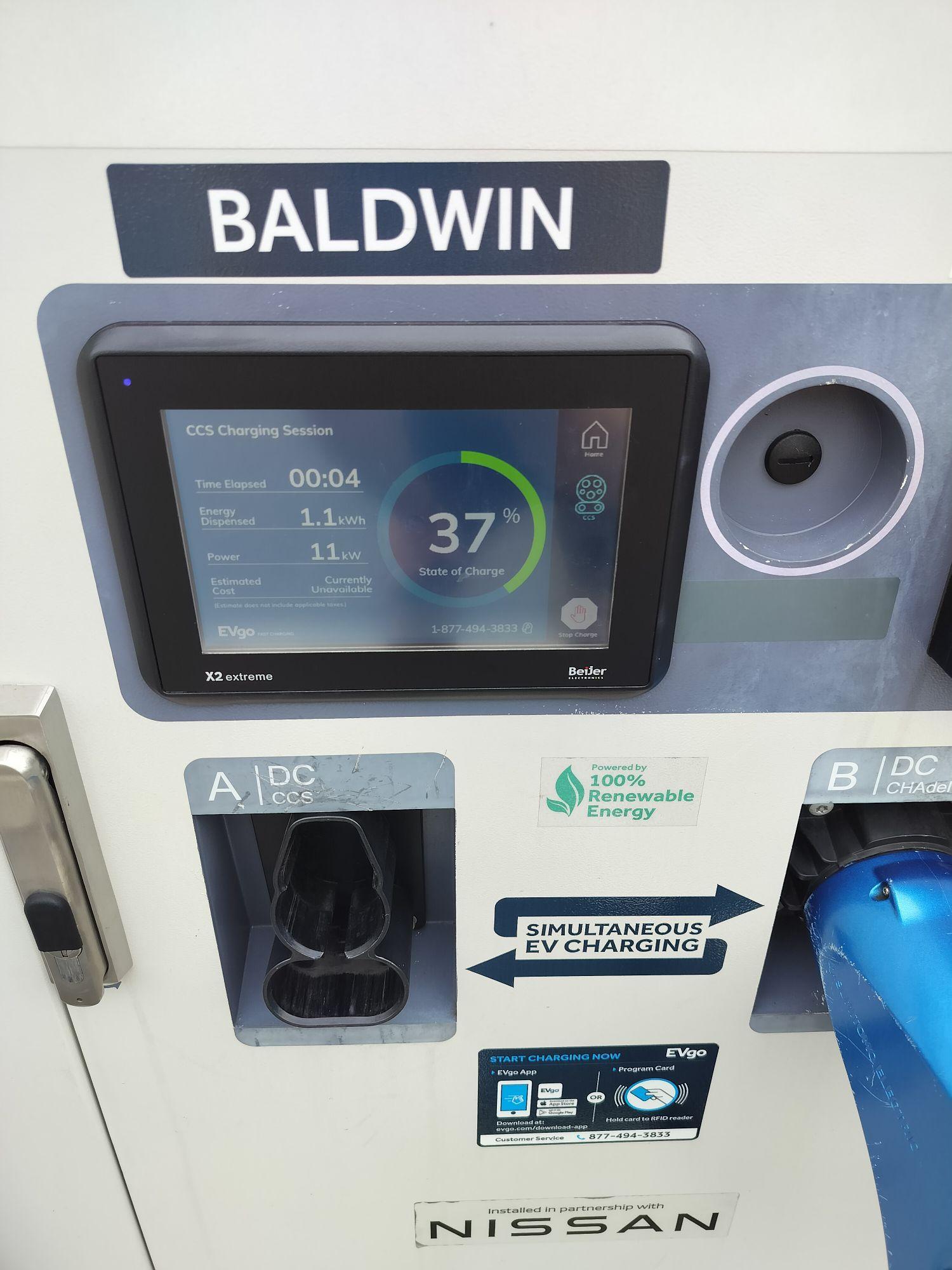 Carman's Plaza East Massapequa, NY EV Station