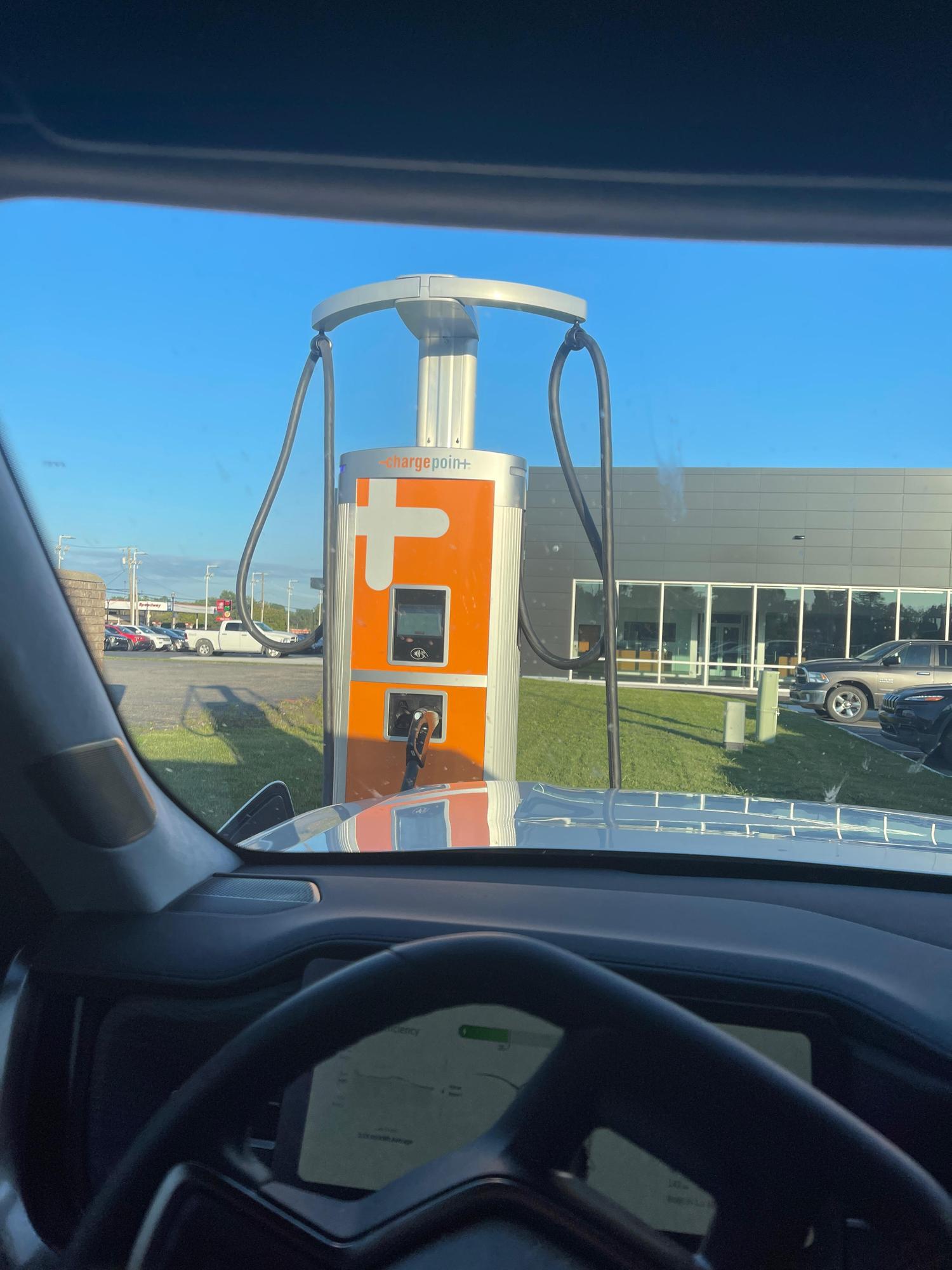 Pioneer Quick Lube Richmond 11 Richmond, MI EV Station