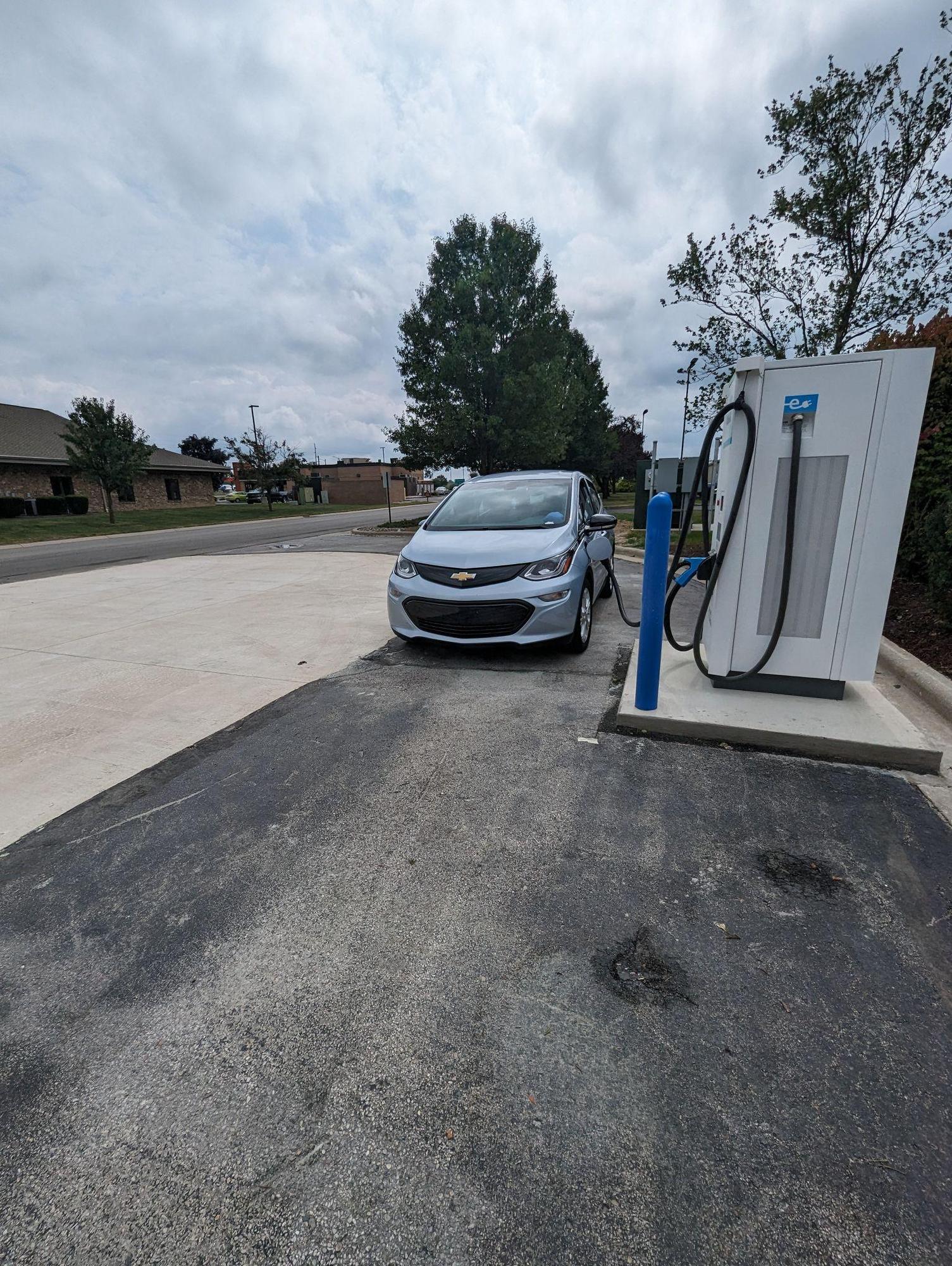 2250 Pottawattamie Ln Parking Lot Rochester, IN EV Station