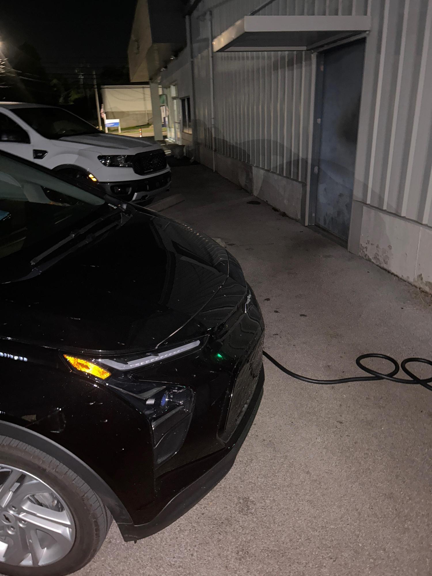 Gillie Hyde Ford Glasgow, KY EV Station