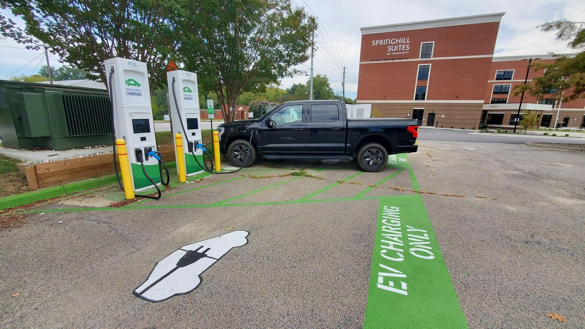 Cheraw Munipical Parking Lot Cheraw, SC EV Station
