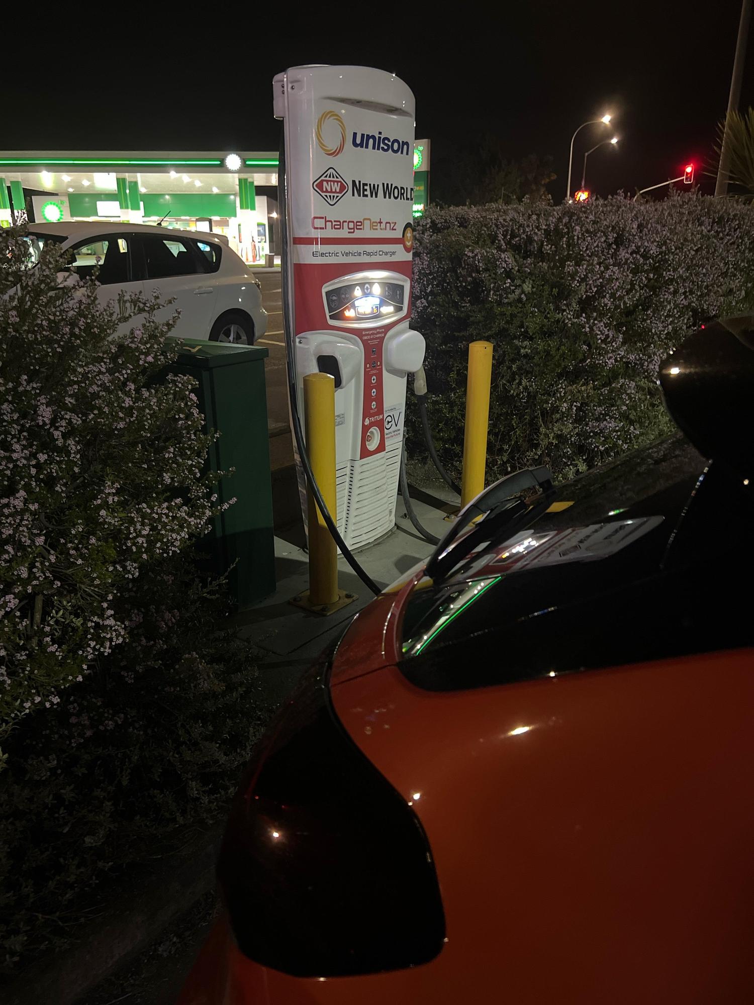 New World Greenmeadows Napier, Hawke's Bay EV Station
