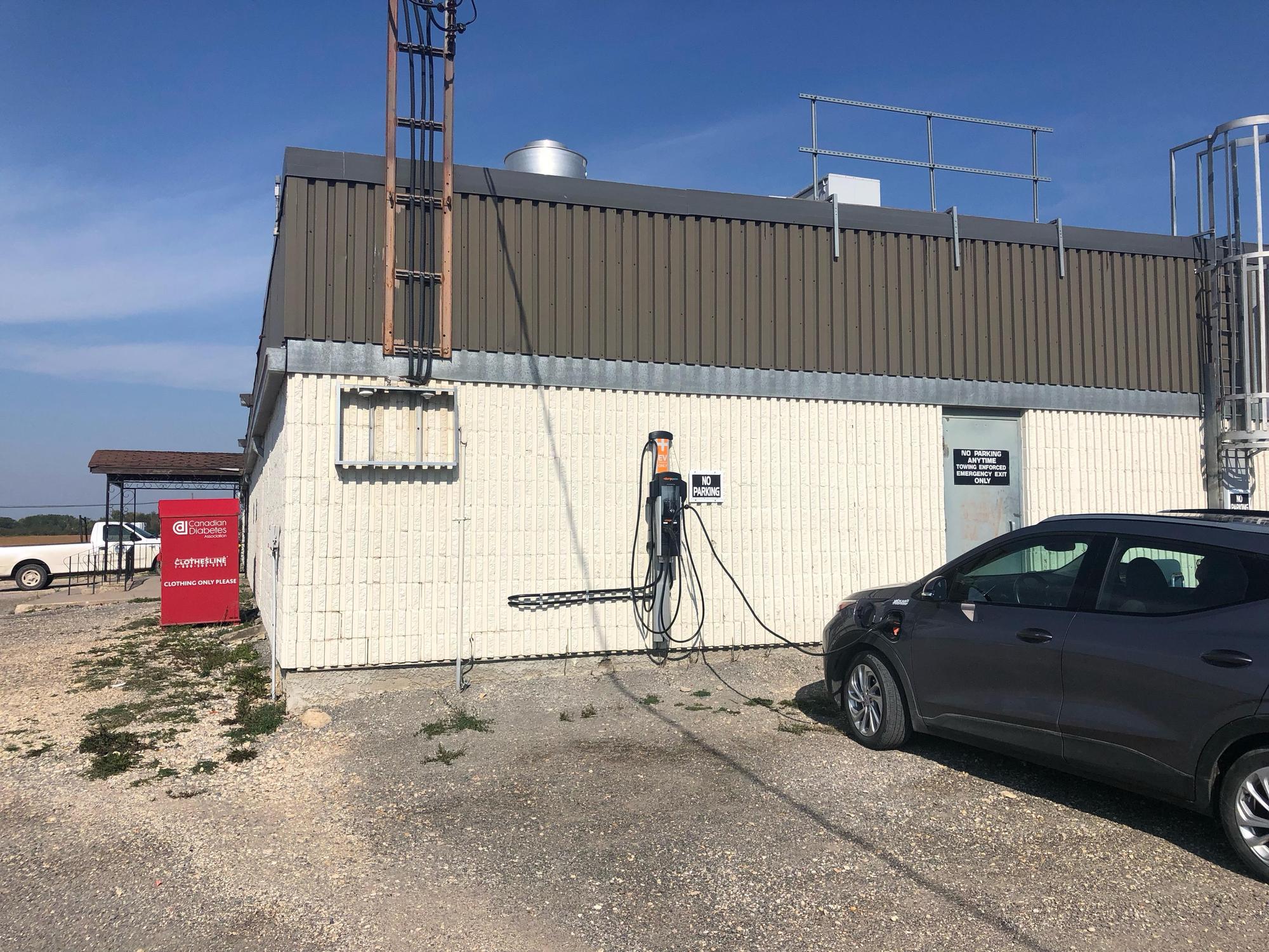 East Selkirk Arena East Selkirk, MB EV Station