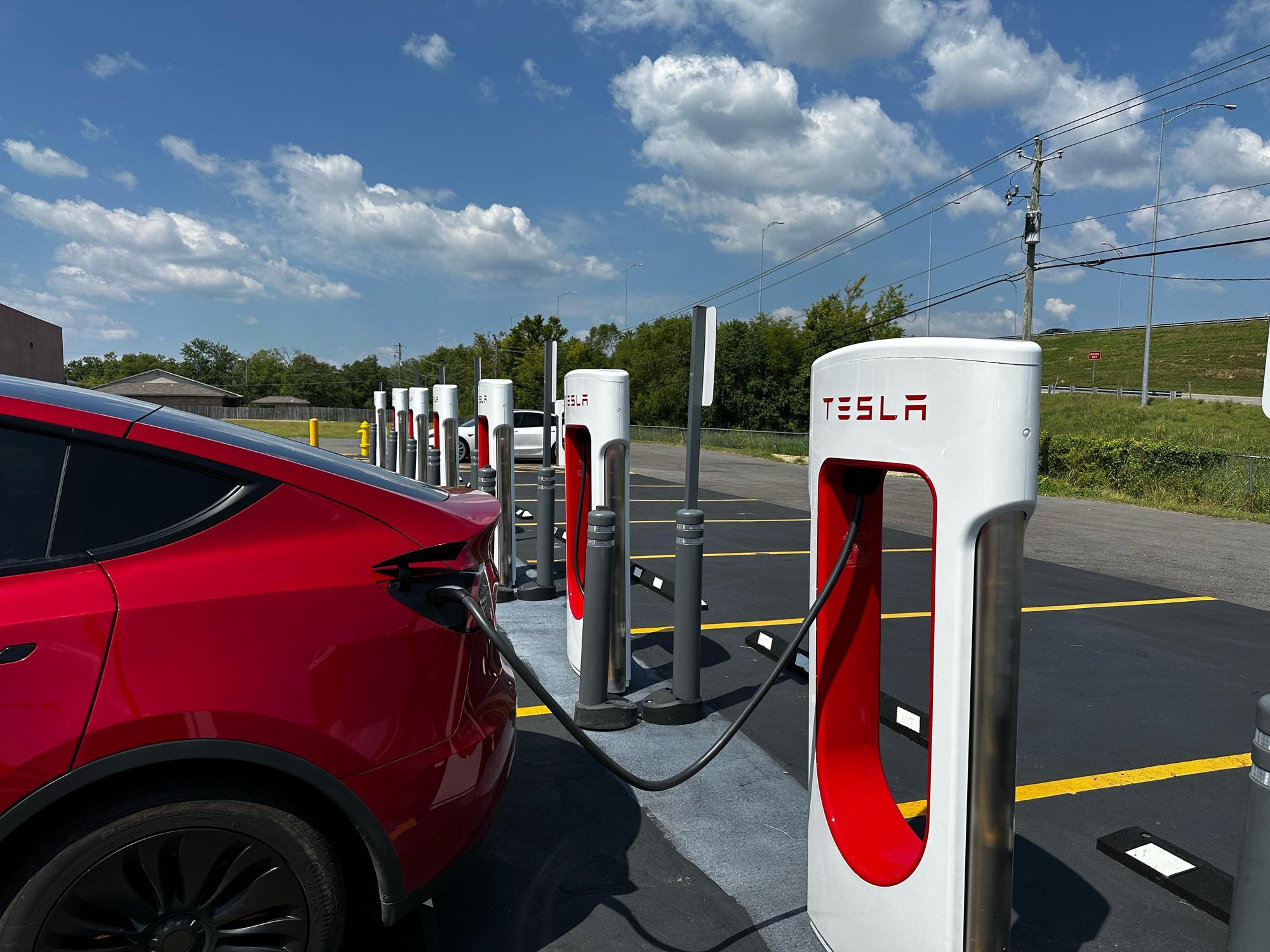 Southlawn Shopping Center Montgomery, AL EV Station