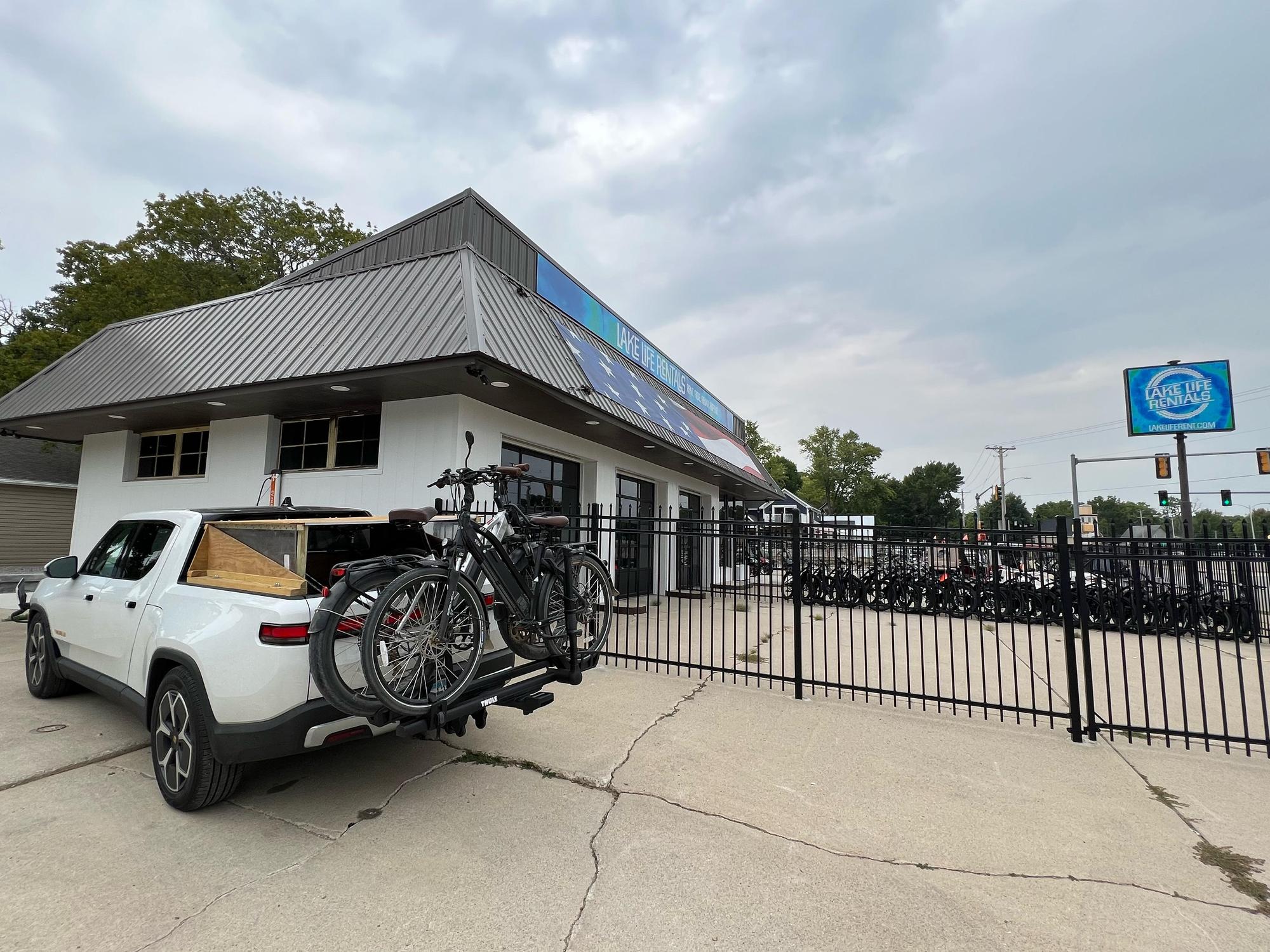 Pritchard’s Lake Life Rentals Clear Lake, IA EV Station