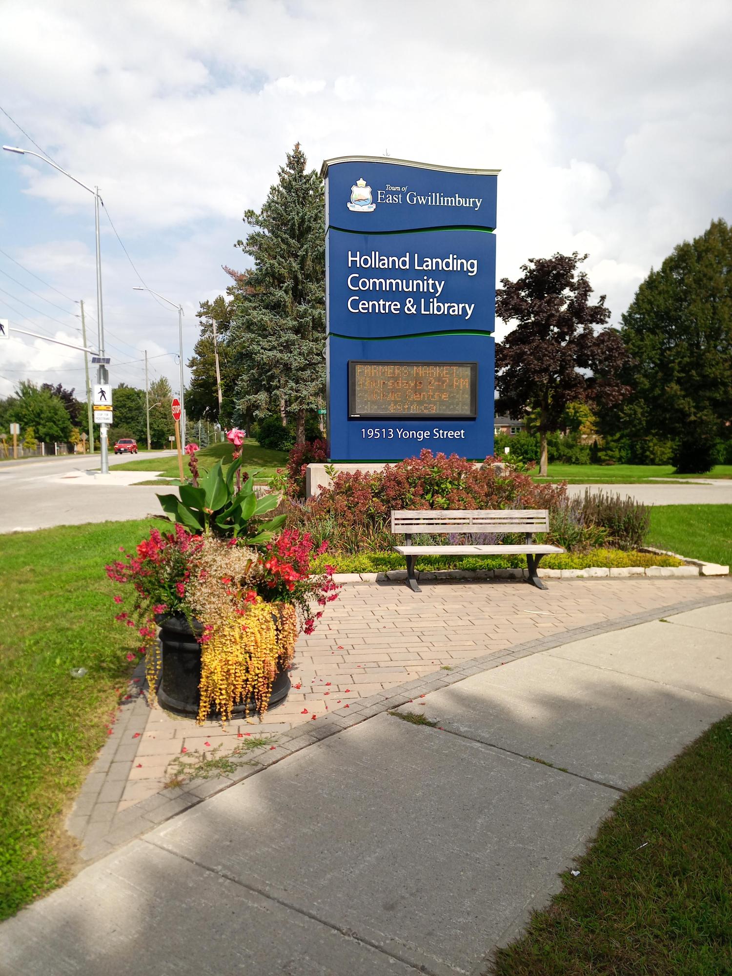 Holland Landing Community Centre & Library East Gwillimbury, ON EV
