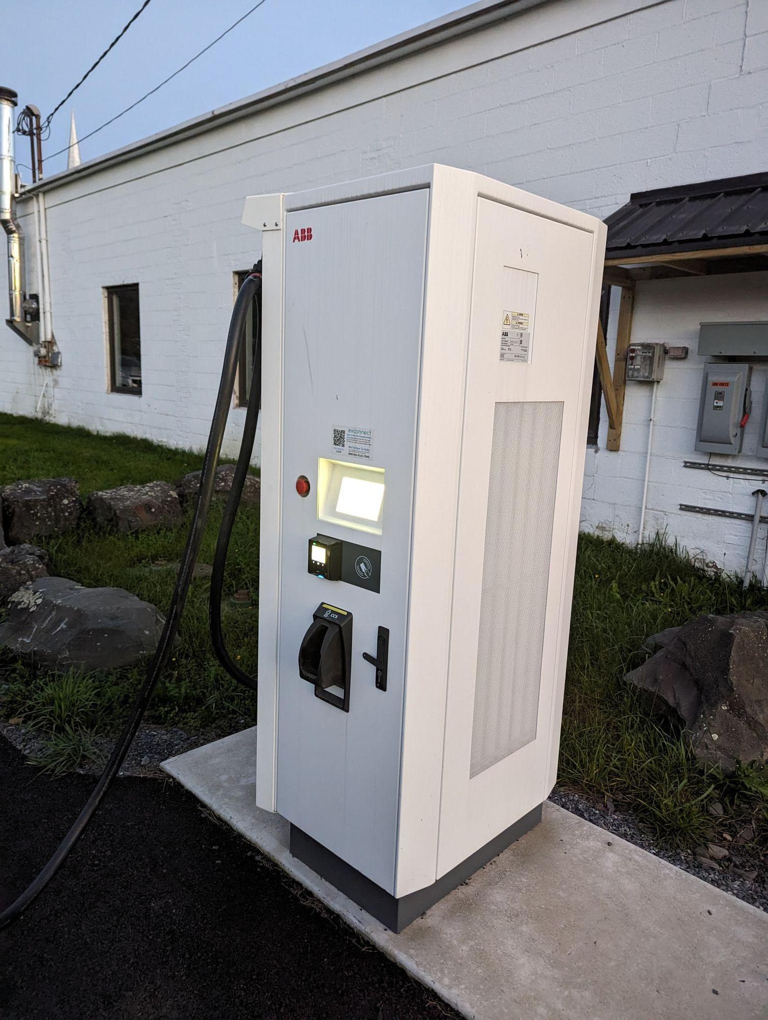 Ski Highway/ Thorpe's GMC Dealership Tannersville, NY EV Station